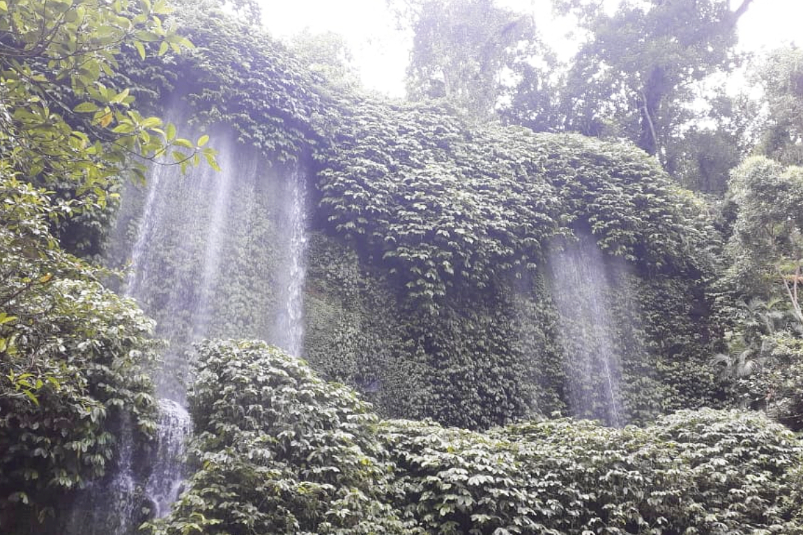 Benang Stokel Waterfall by Anjani Tour T2bvr2IH