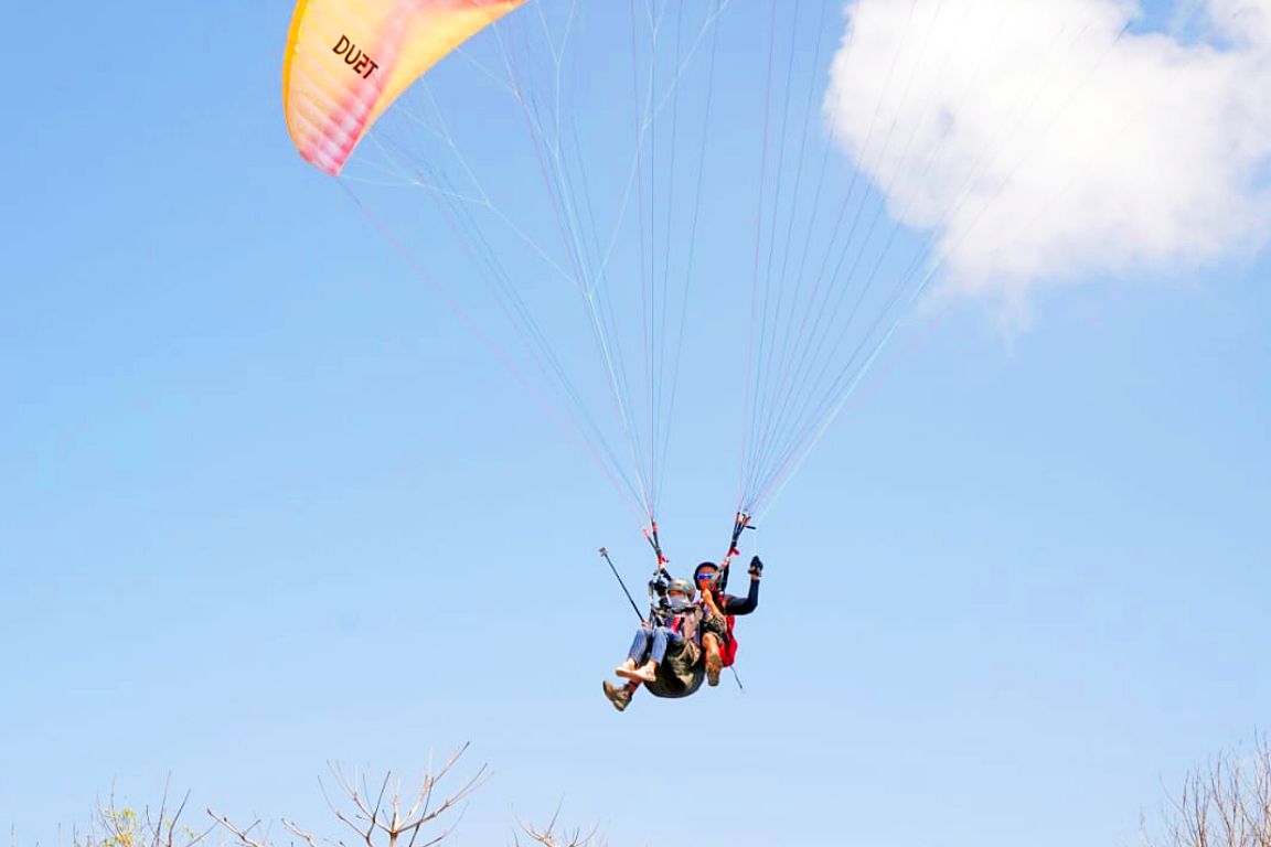 Lombok Tandem Paragliding by Anjani Tour 2HnZi7er