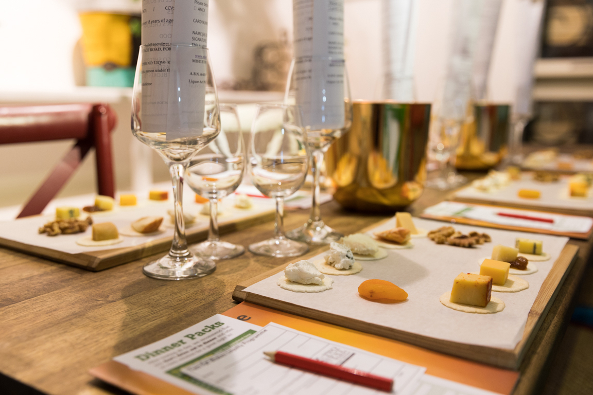 Hunter Valley Cheese and Wine Tour by Two Fat Blokes OPGZZCjY