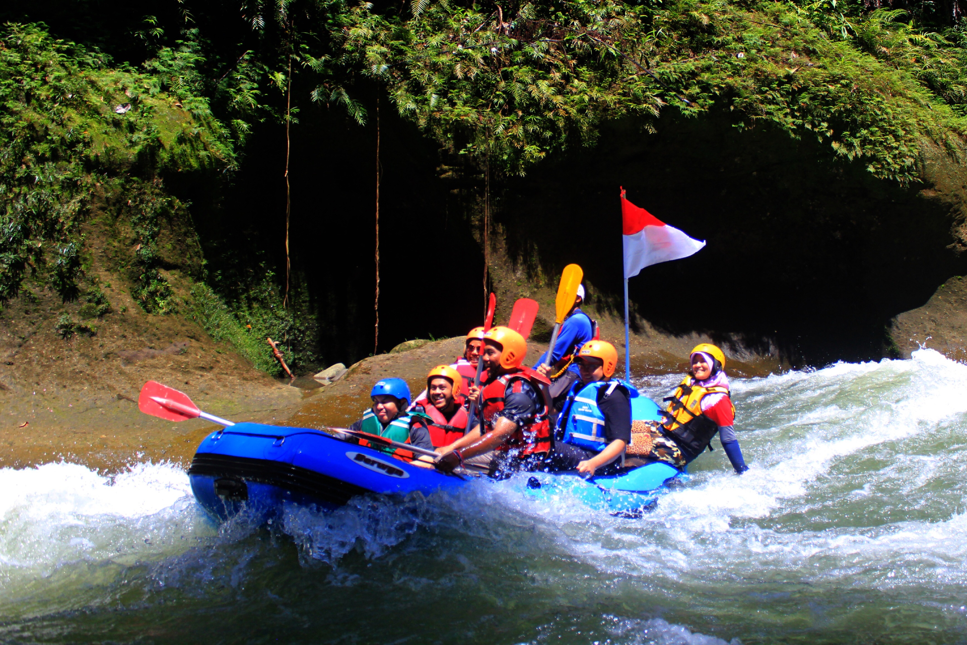 Fullday Rafting Sei Bah Bolon by Go Adventure JMyHmDCV