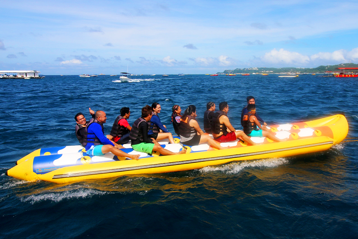 Banana Boat Ride in Boracay qHFHiAA2