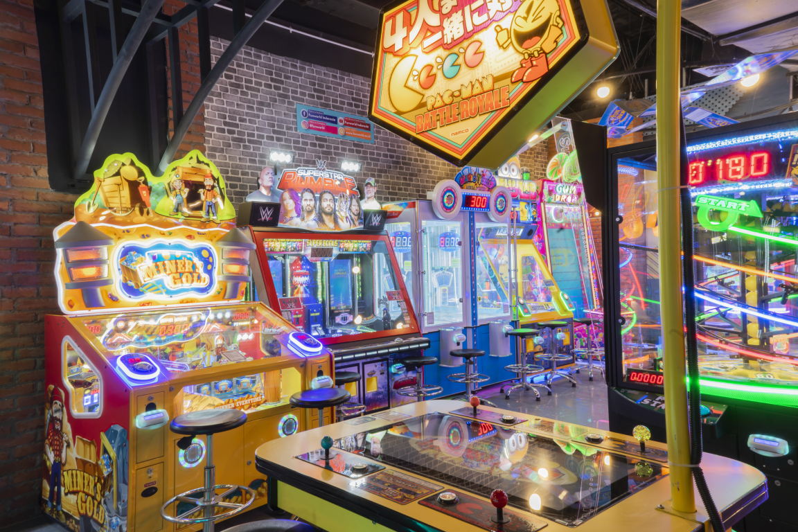 Funworld Mall Taman Anggrek 2wUclBGA
