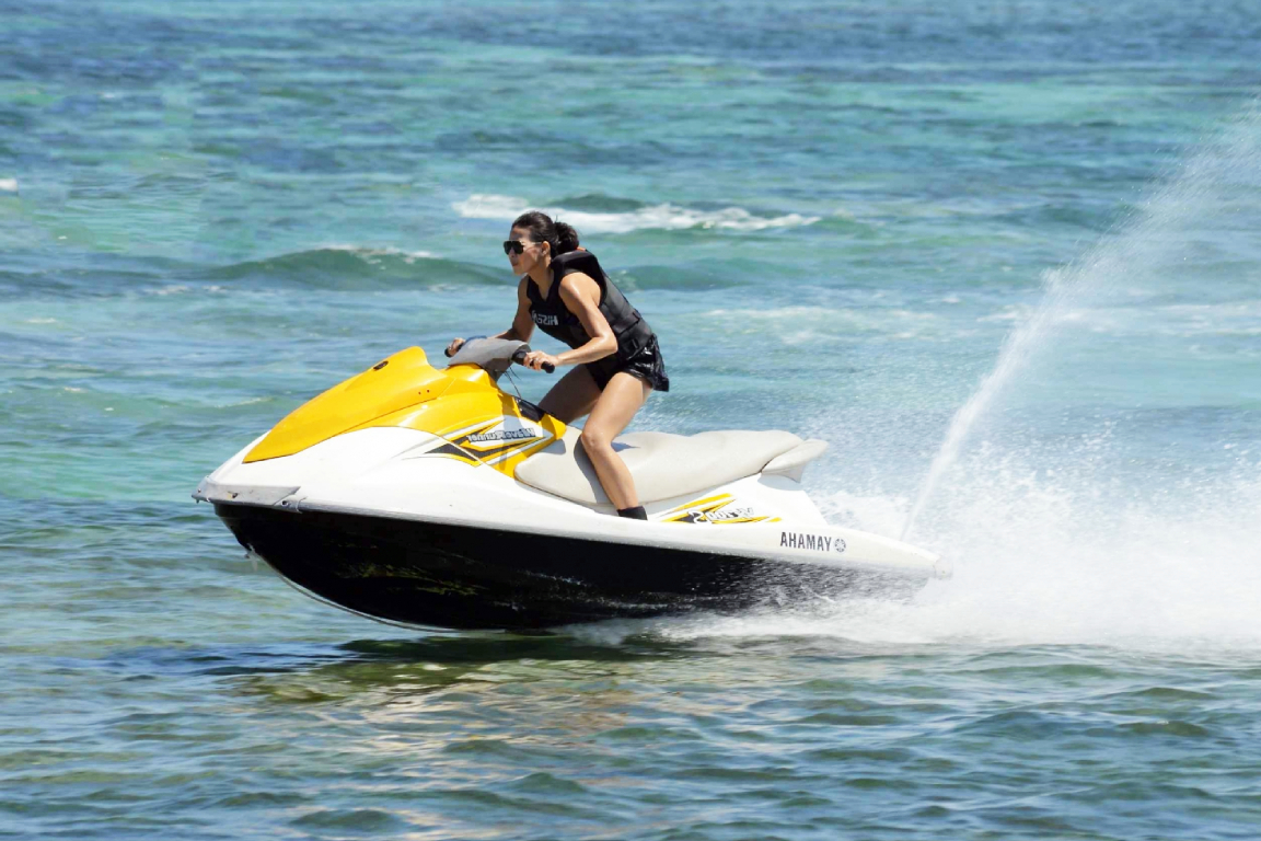 Jet Ski, Parasailing Adventure, Banana Boat by Bali Best Adventure 85fvbRth
