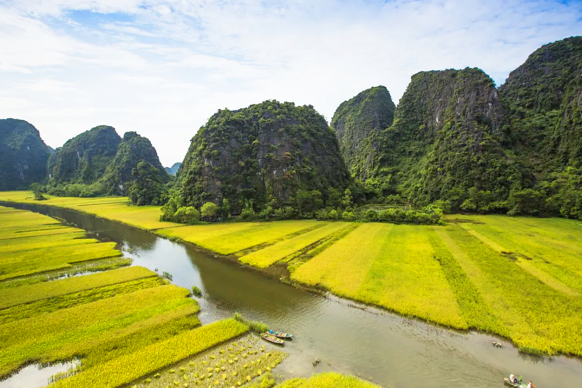 From Ninh Binh: Optional Hoa Lu, Bai Dinh, Trang An & Mua Cave Tour VqaWc5Mk-backdrop