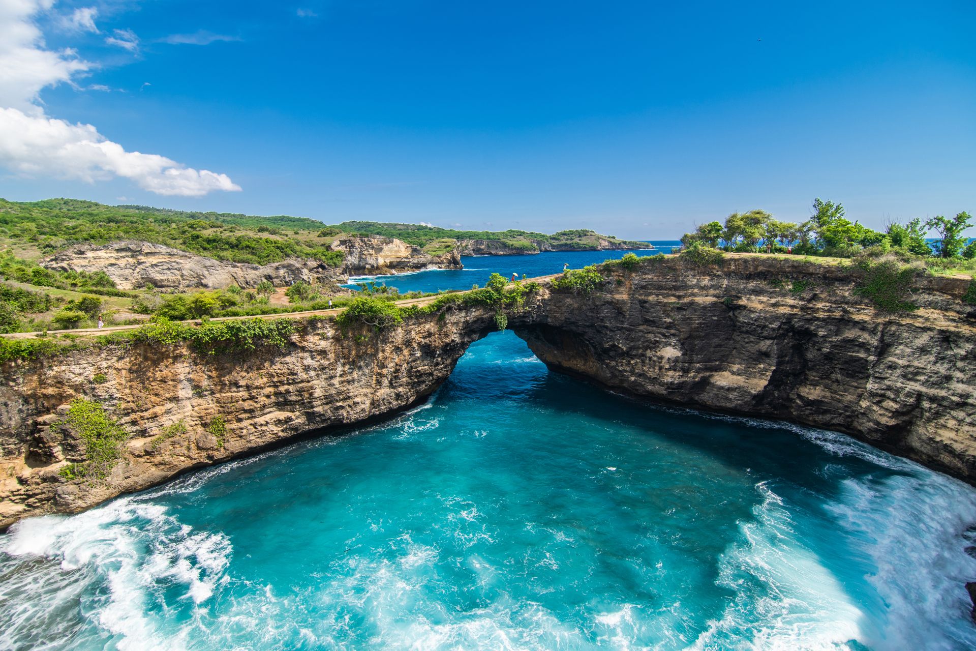 Indahnya Nusa Penida Barat by Bali Best Adventure Harga Promo 