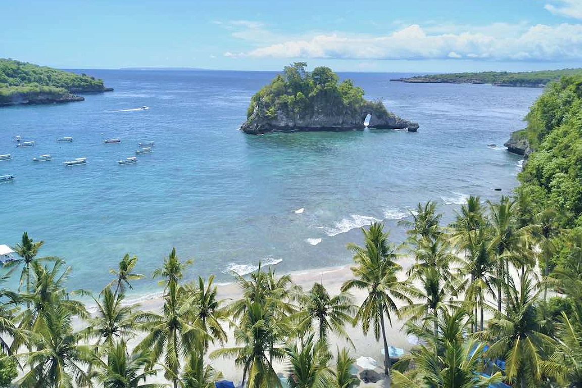 The Beauty of West Nusa Penida by Bali Best Adventure tqjAPfG6