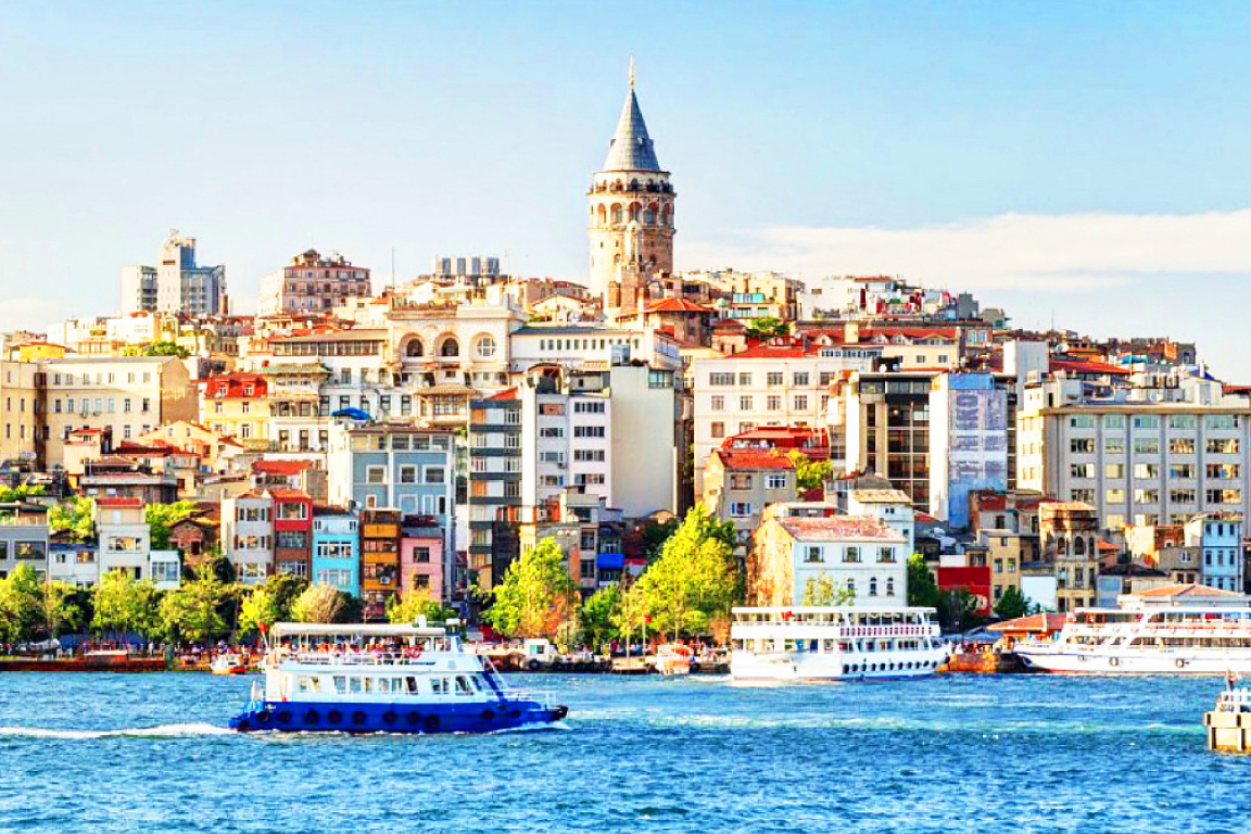 Istanbul Hop-On Hop-Off Bus Tour R5ciOOZa