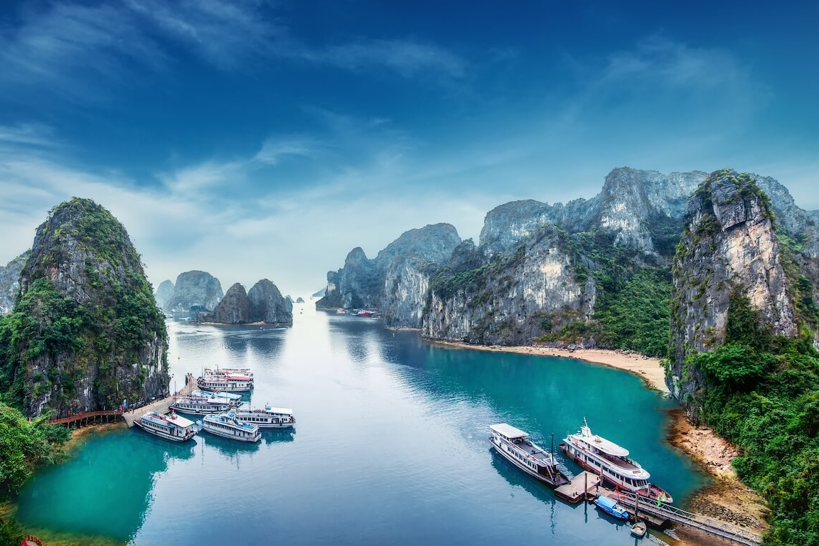 Ha Noi Private Transfer To Trang An (Ninh Binh) / Sapa / Ha Long Bay / Hai Phong / Moc Chau / Mai Chau XjvHIJ0O