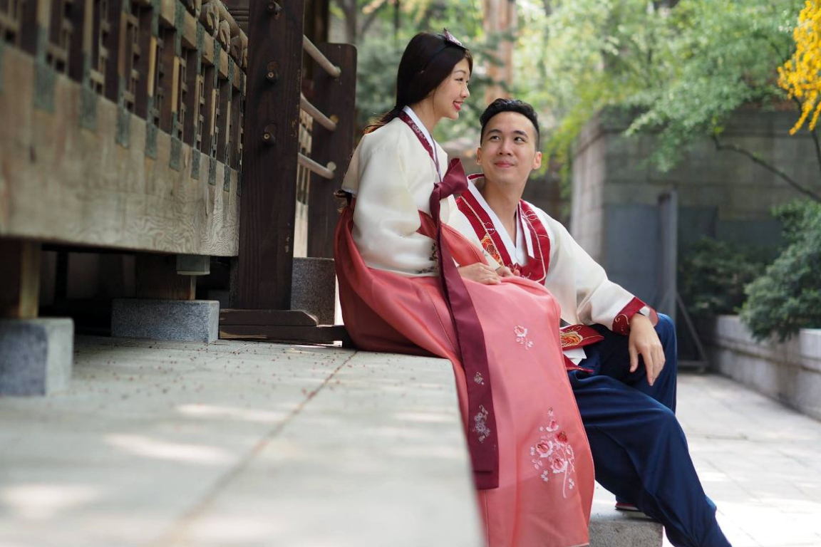 Hanbok Portrait Experience by Z-and in Seoul ql1M2V8E