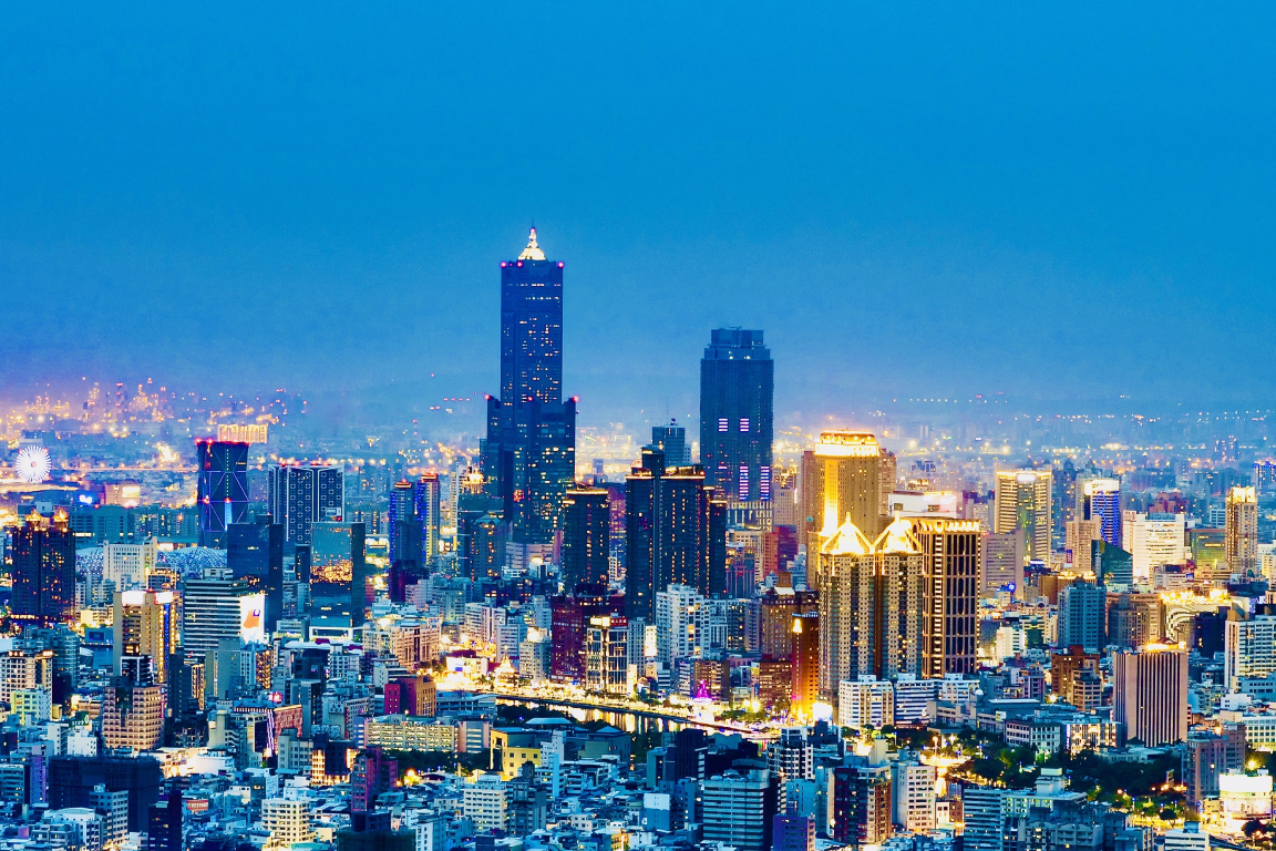 Kaohsiung scooter rental: Pick up at Kaohsiung Train Station ov3ntvu1