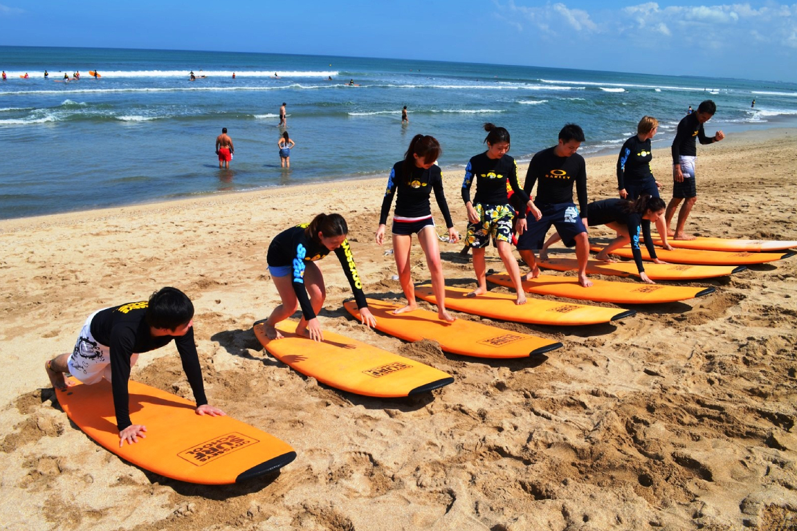 Surfing Lesson in Bali by Odysseys Surf School 2jVLTMkh-backdrop