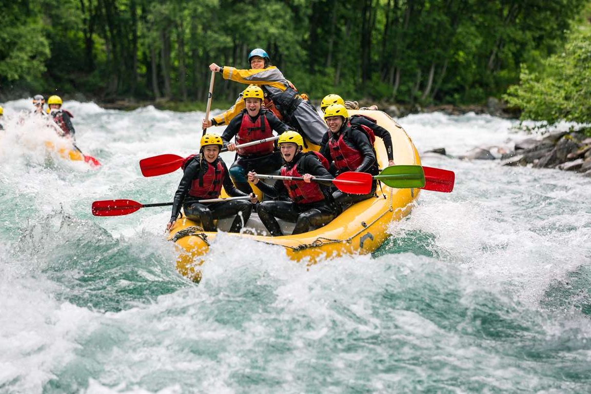 White Water Rafting in Manali