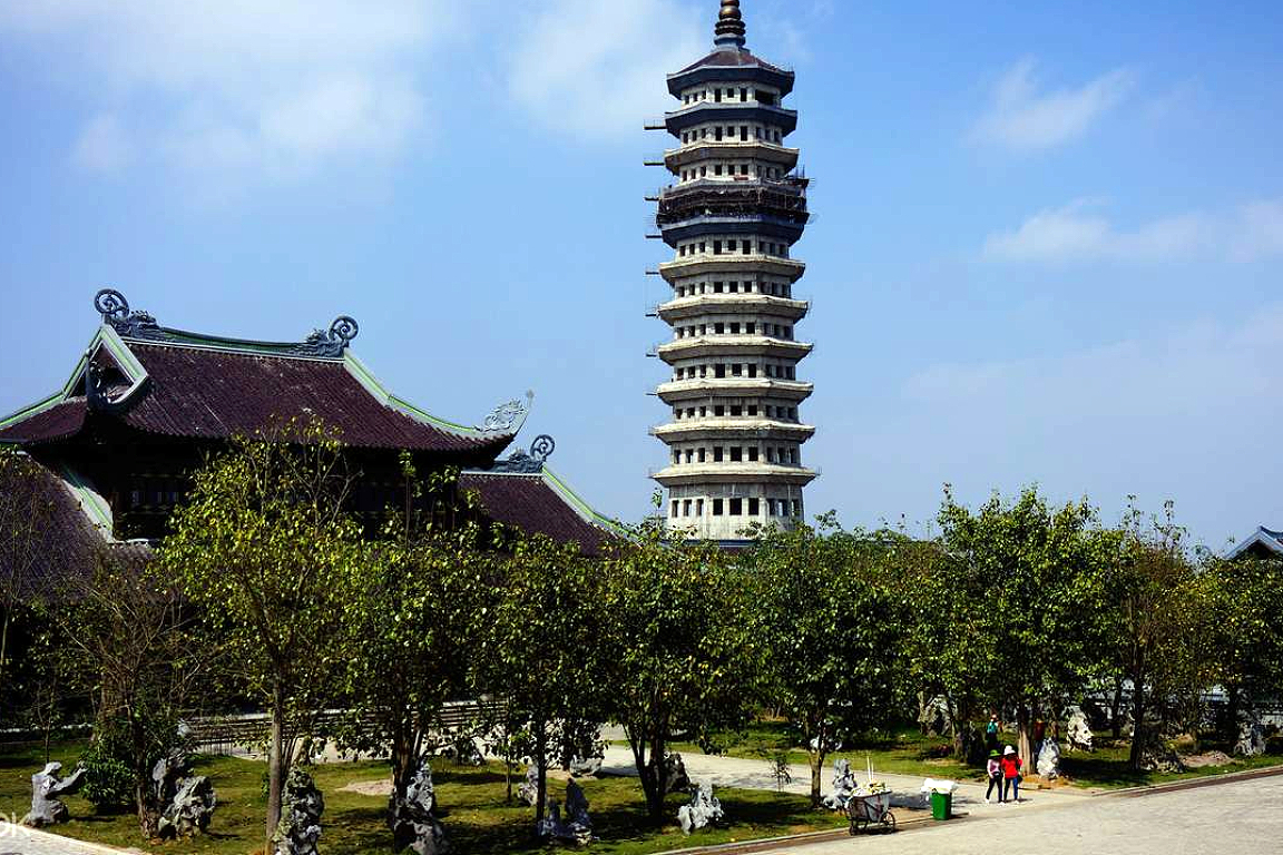 Majestic Trang An & Bai Dinh, Hang Mua Day Tour from Ha Noi fNDxauMn