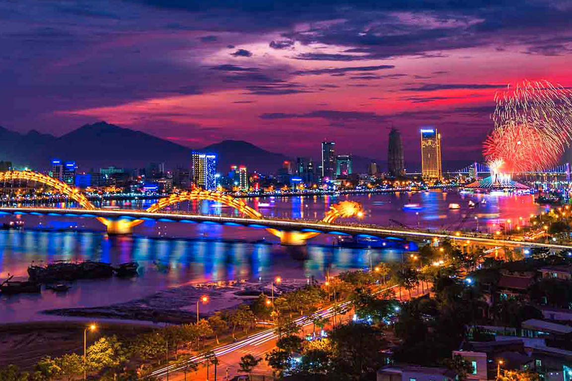 Da Nang City Private Tour and Han Cruise by Night with Aodai Rider nvc9Yd6F-backdrop