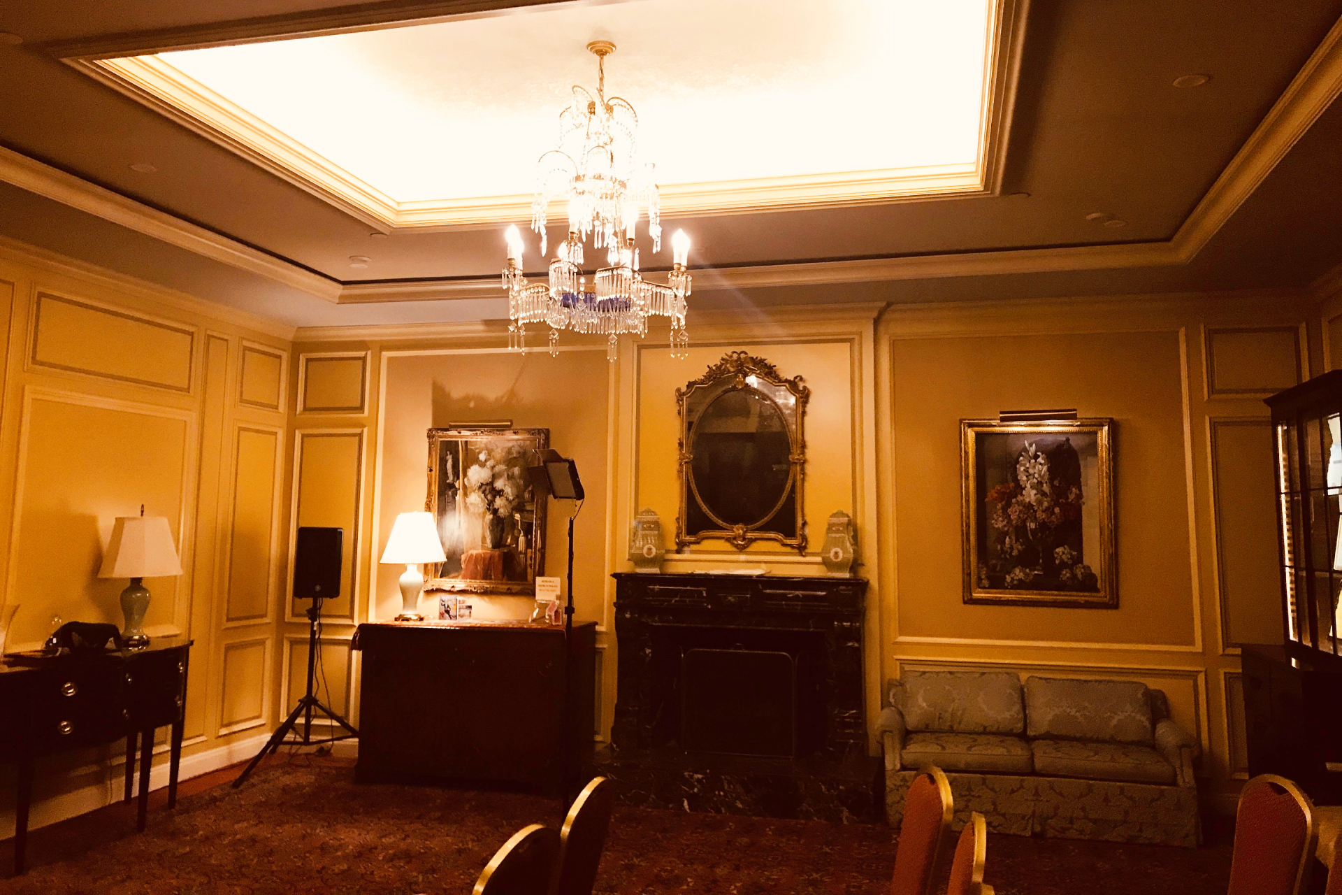 The Gentleman Magician’s Magical Soirée with Canapés b5hi48xU