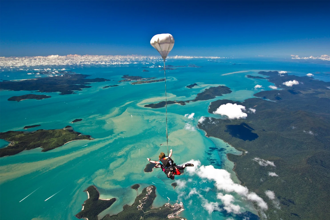 Airlie Beach Tandem Skydive xfCVcOqN