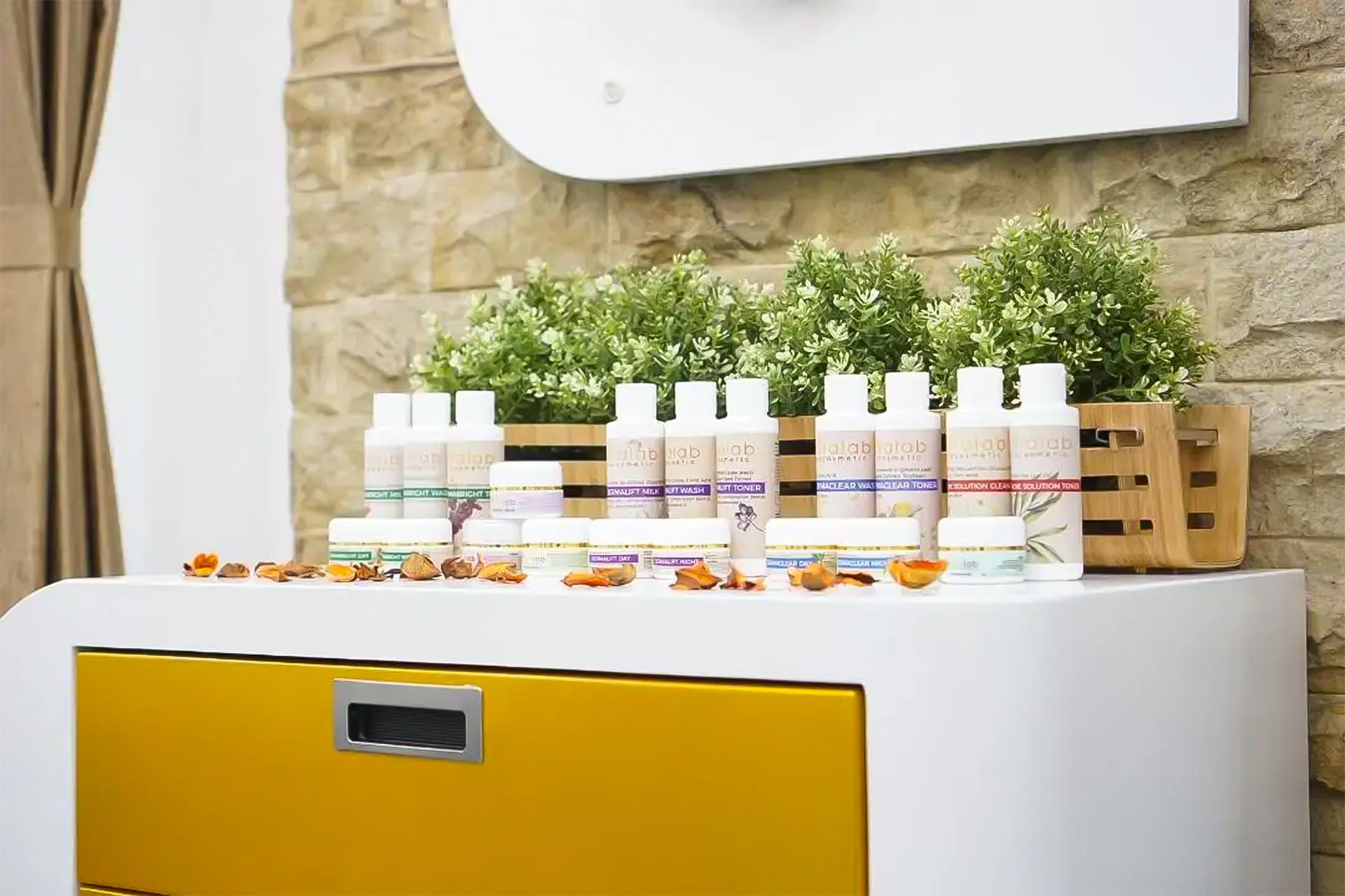 tiket Mira Beauty Clinic 6.jpg