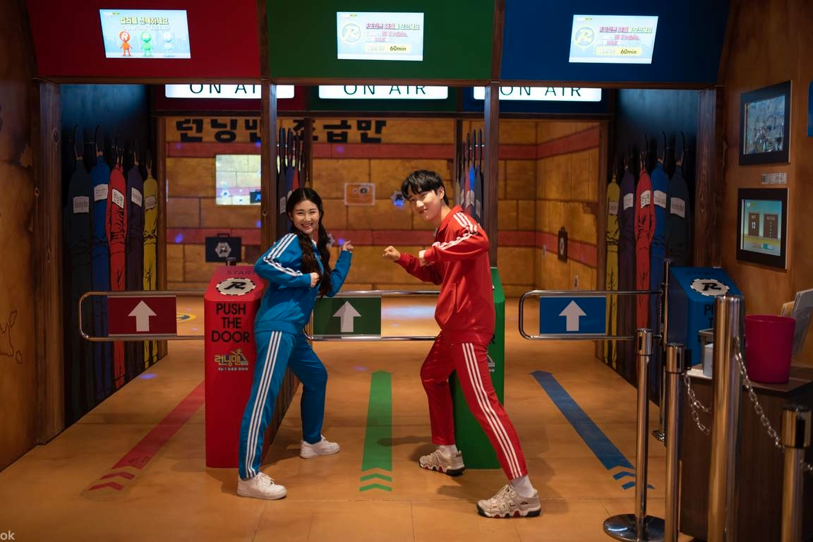 Running Man Thematic Experience Center Ticket in Busan rYSiohfo
