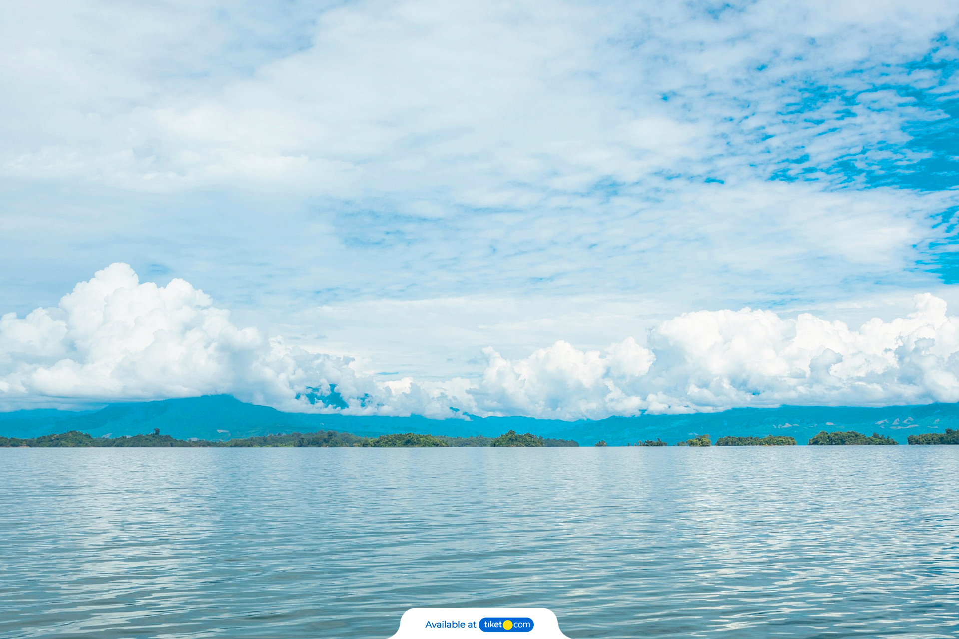 Nam Ngum Reservoir Tour from Vientiane G9puRO68