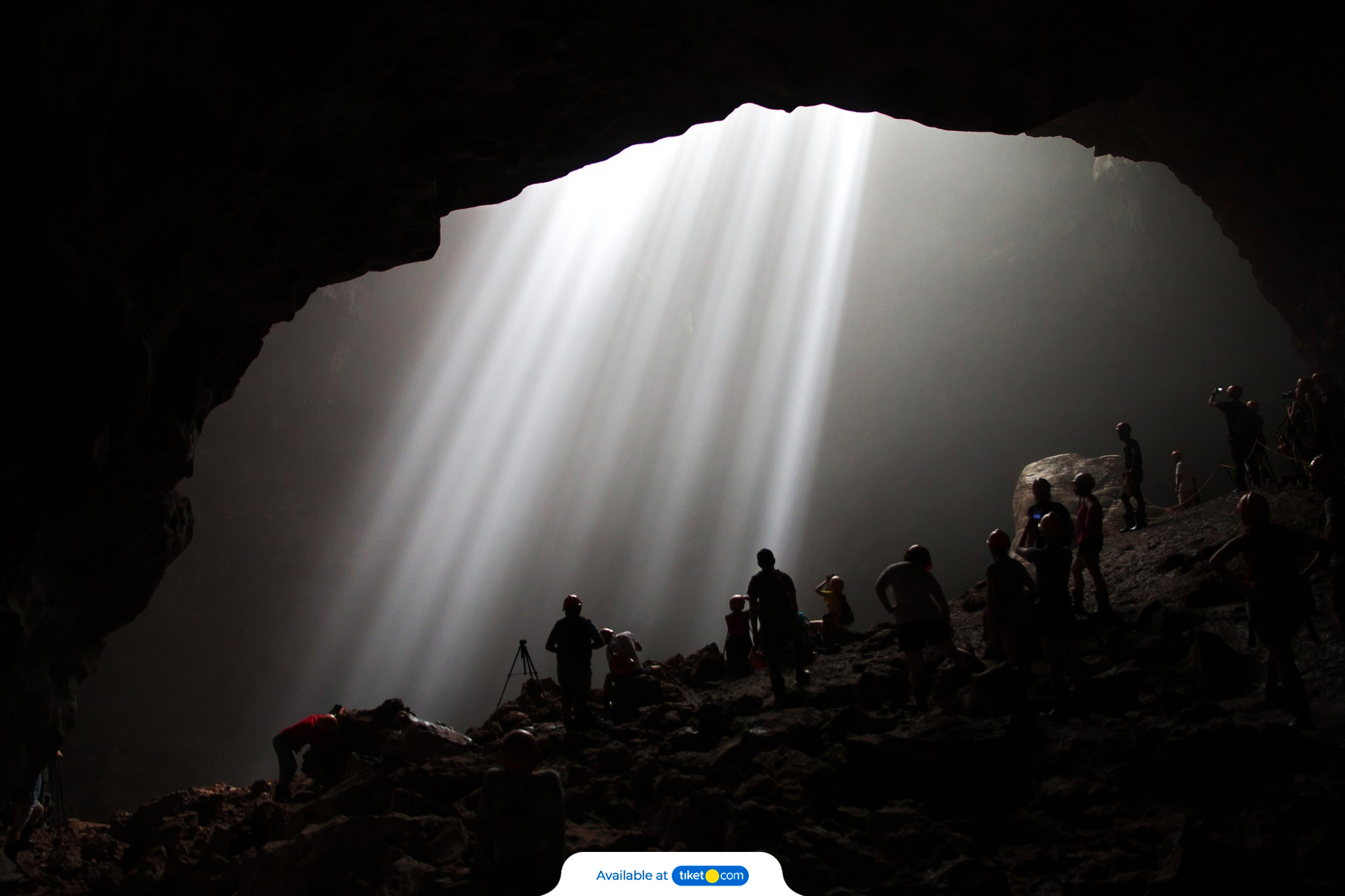 Jomblang cave jogja (2).jpg