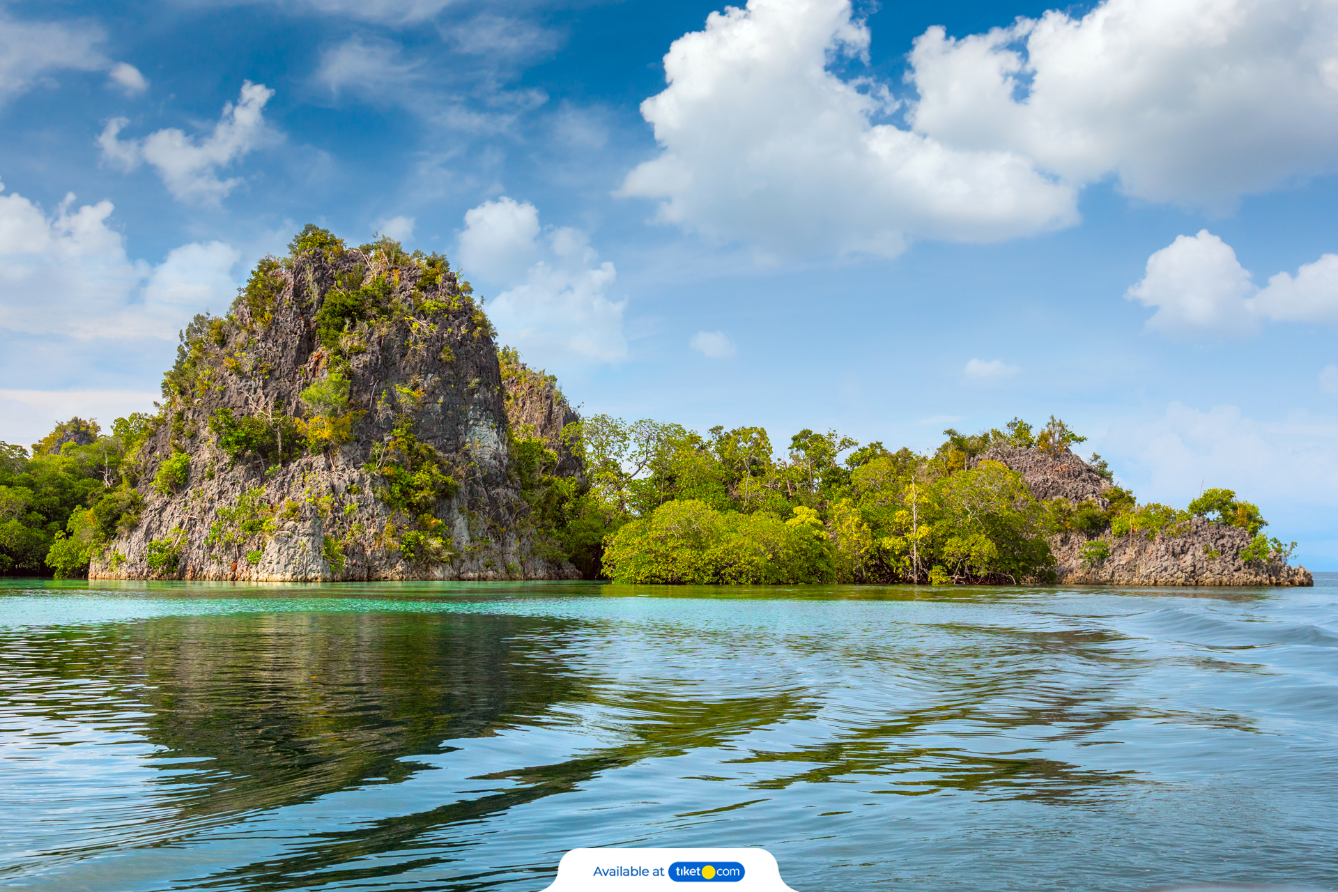 Raja Ampat The Last Paradise (HomeStay AC) by WeTravel nft0pvAP-backdrop