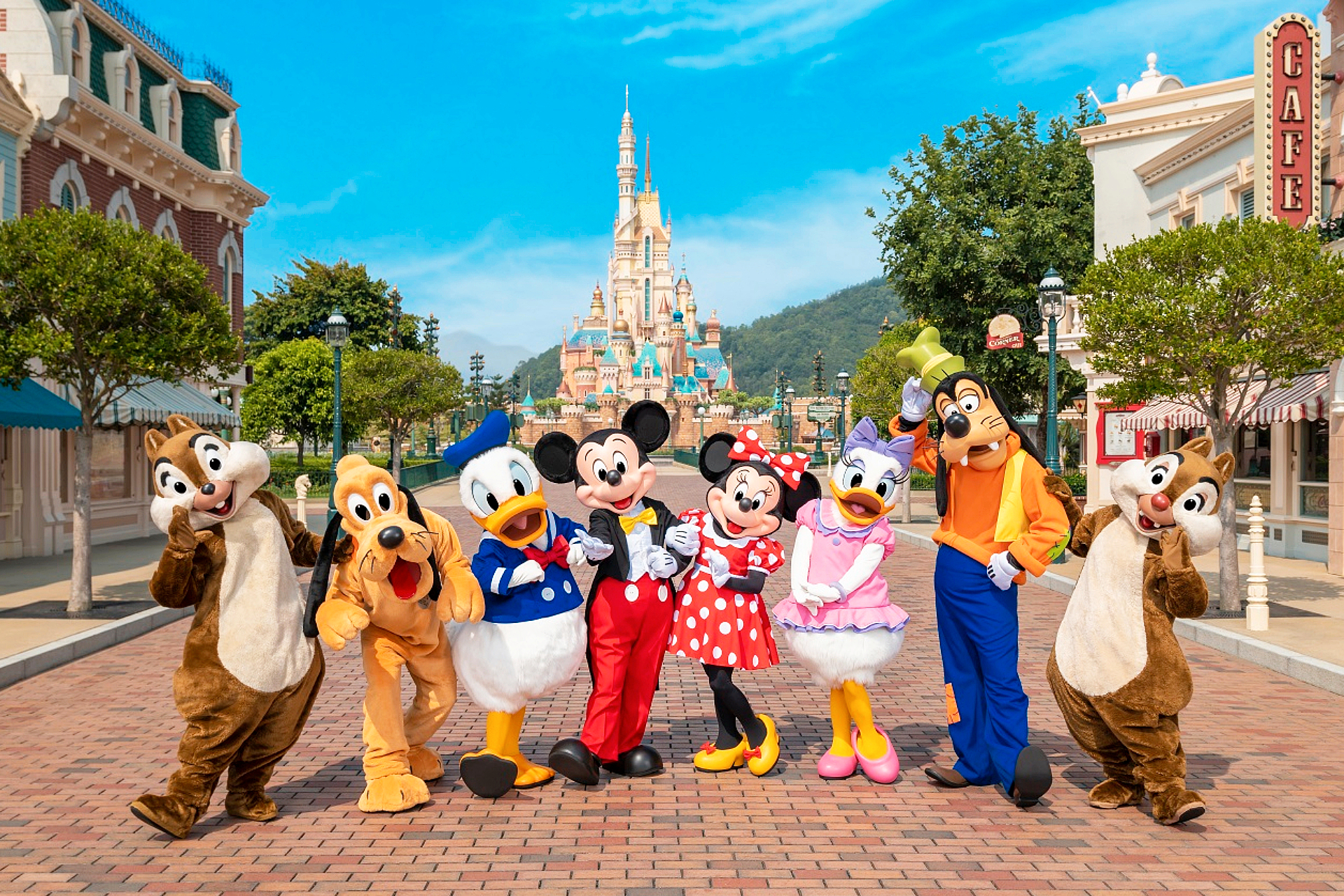 Hong Kong Disneyland.jpg-backdrop
