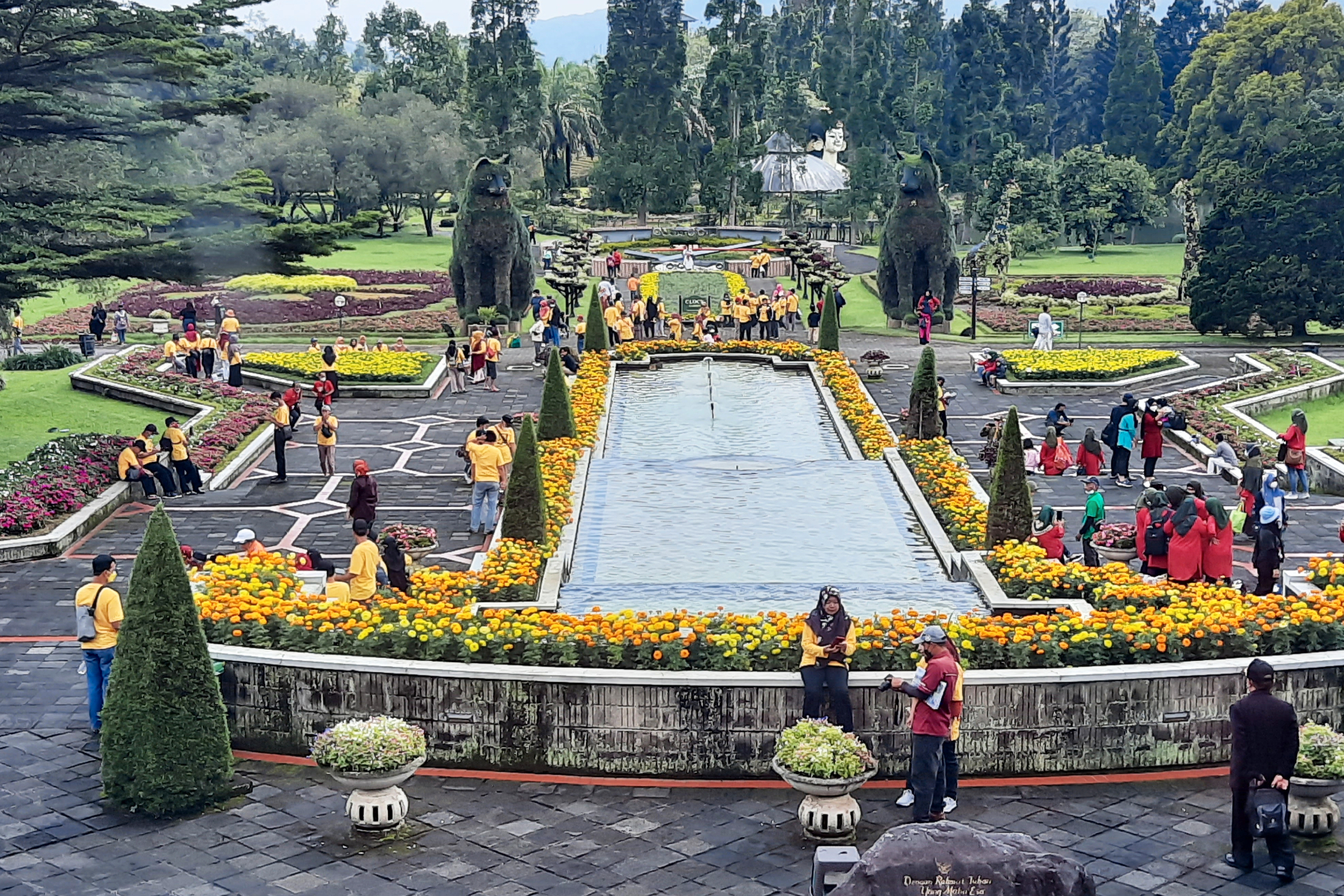 Taman Bunga Nusantara (2).jpg