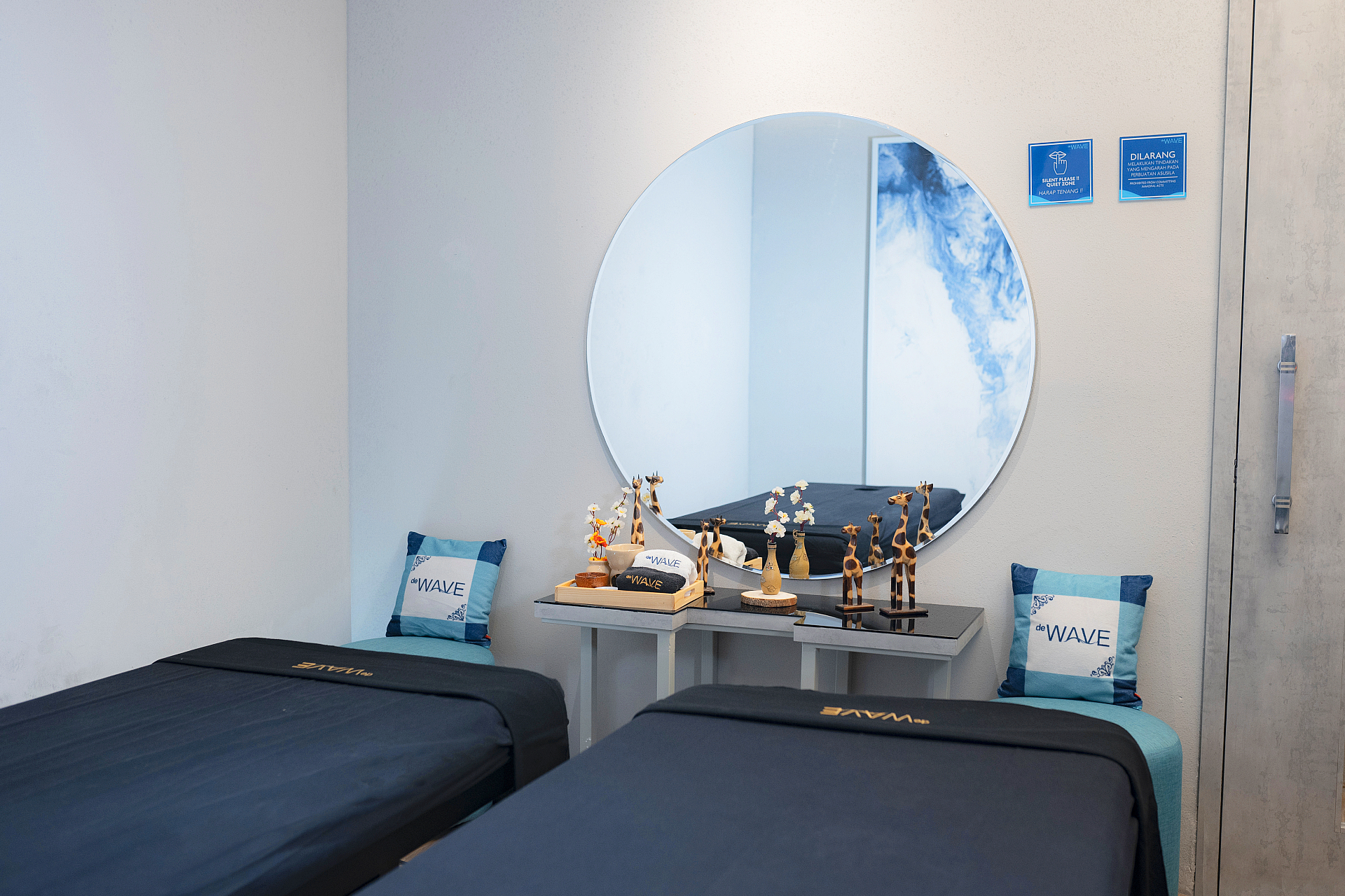 DE WAVE Family Massage & Reflexology PLAZA AMBARRUKMO OCNRu2de