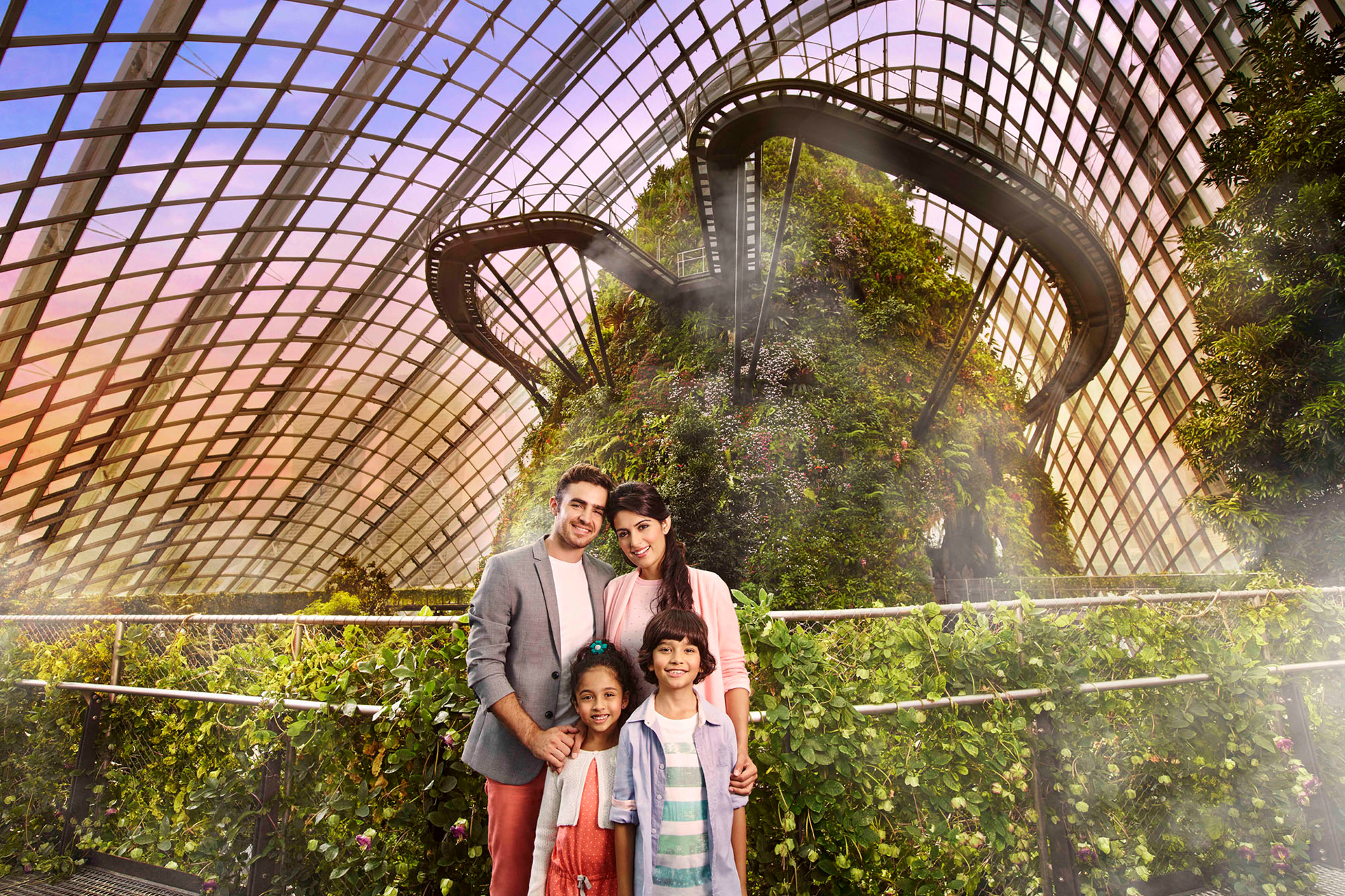 Gardens by the Bay bcaYTt3L