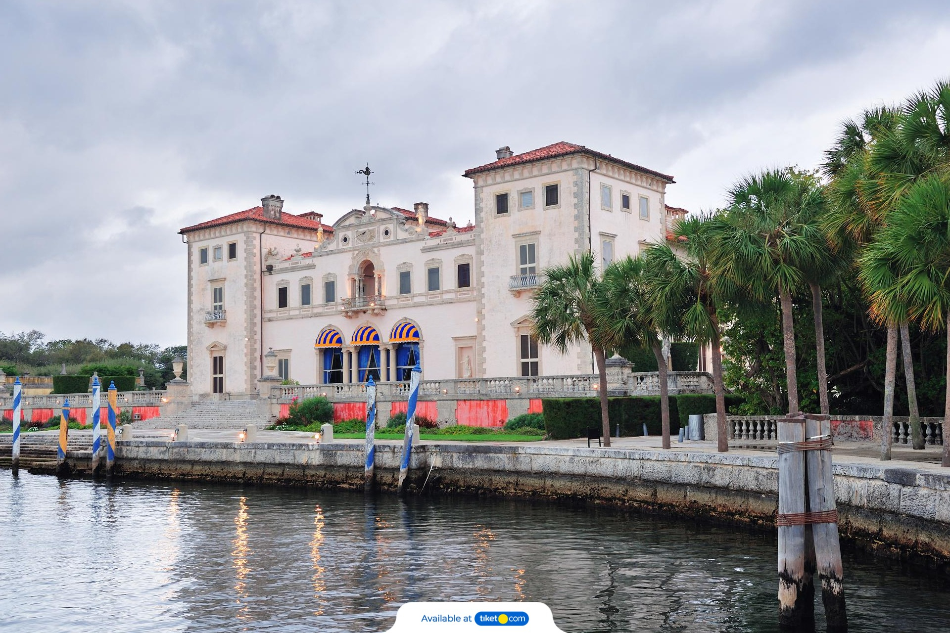 Vizcaya Museum and Gardens Admission in Miami ypJPaZHK-backdrop