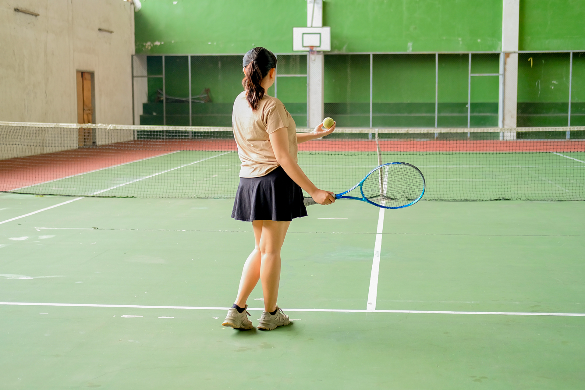Surya Tennis Indoor Prigen SVt8I6w9