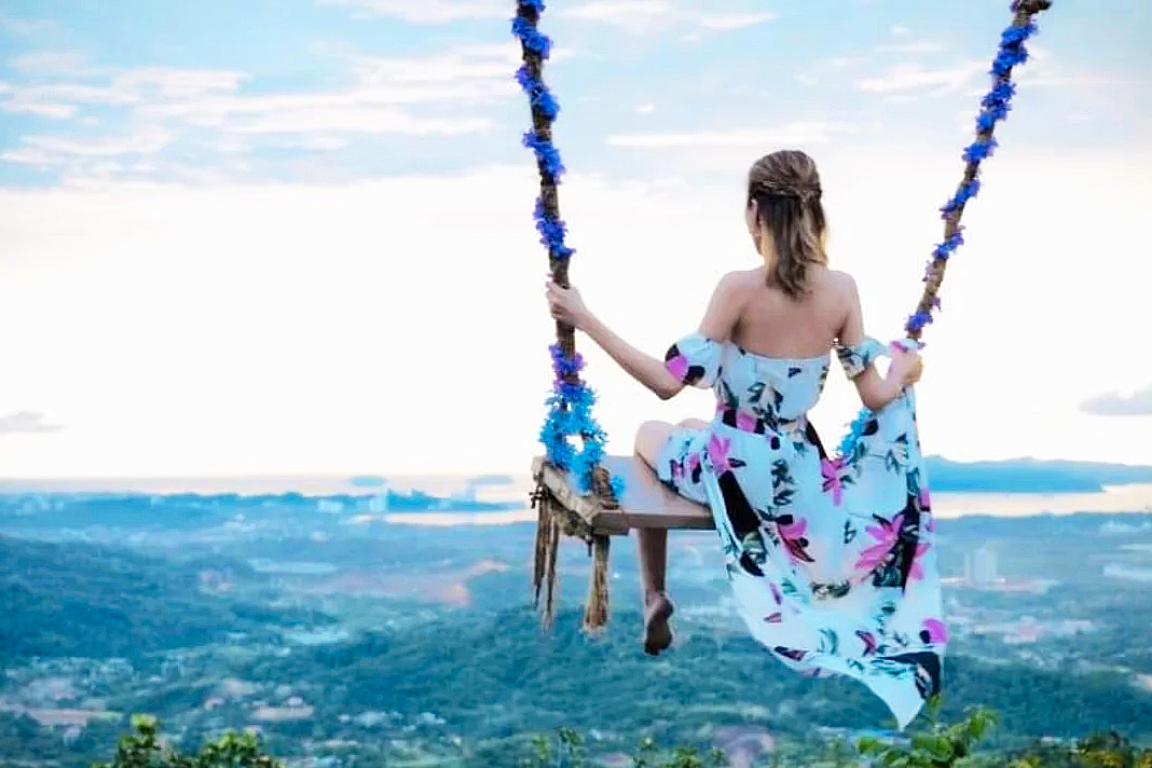 Kokol Elf Admission with Instagrammable Photo Taking Experience in Kota Kinabalu QUWFhs6W-backdrop