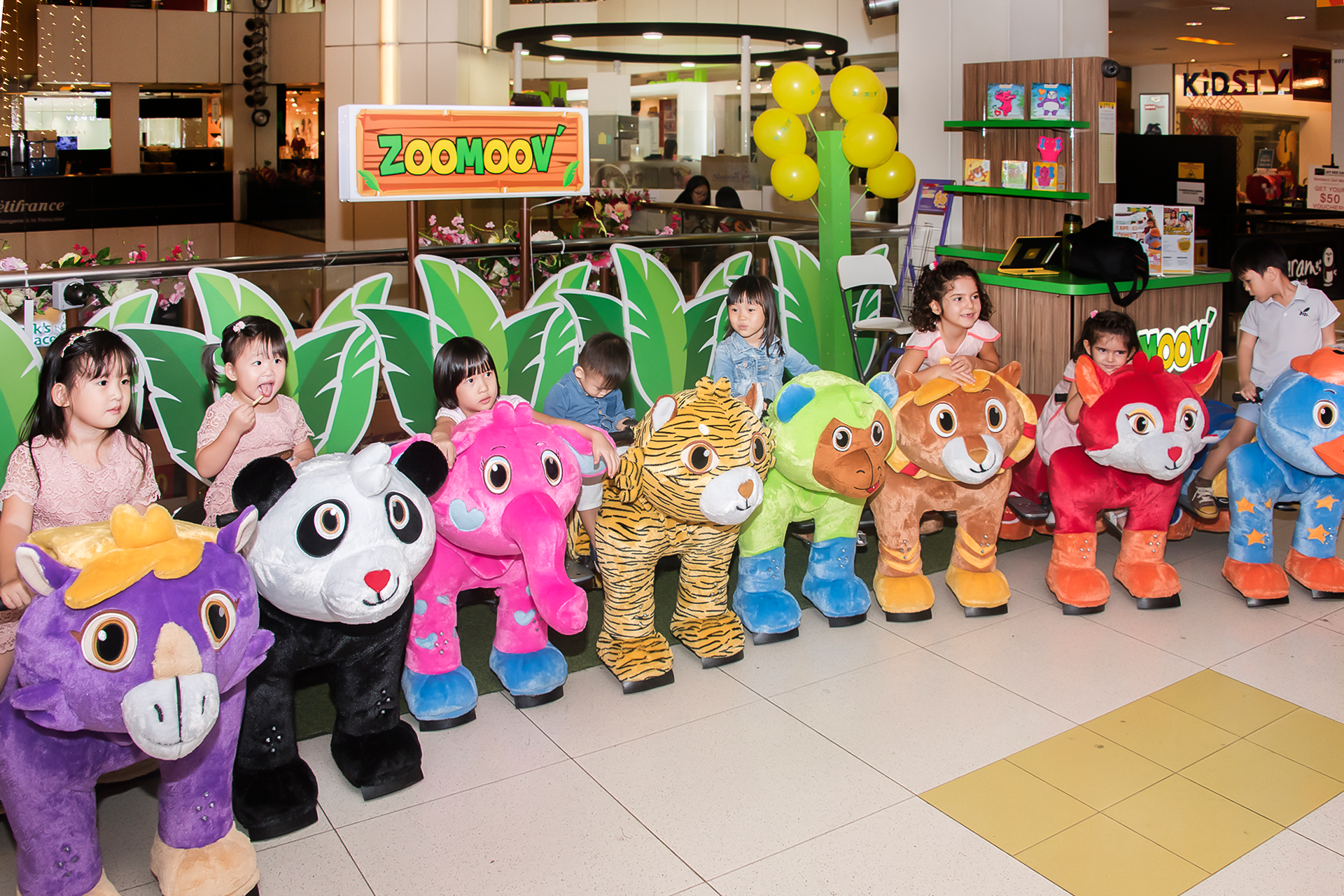 Zoomoov Rides AEON Deltamas d4c8cNLp