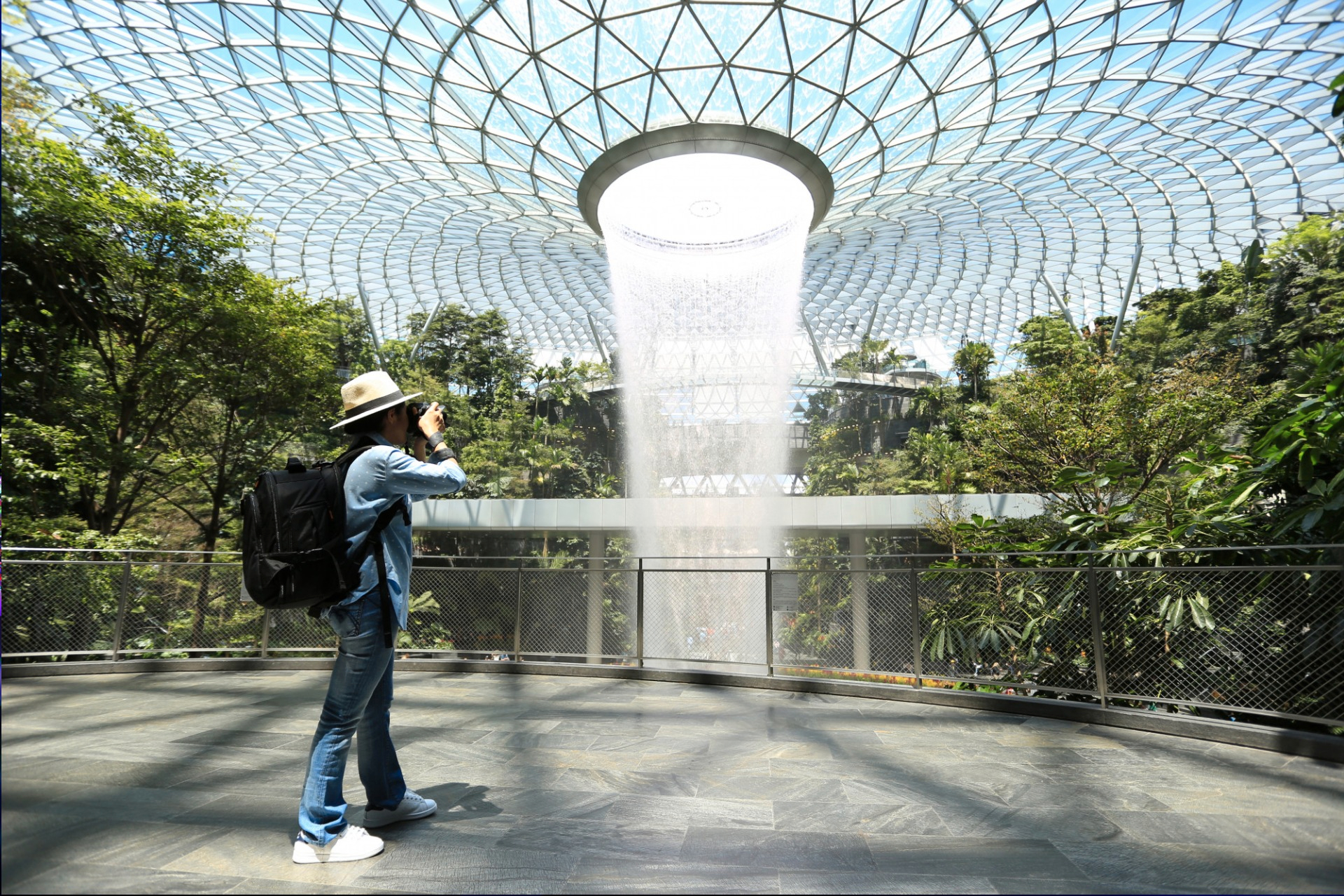 Jewel Changi Airport Attractions zX7y2e6V-backdrop