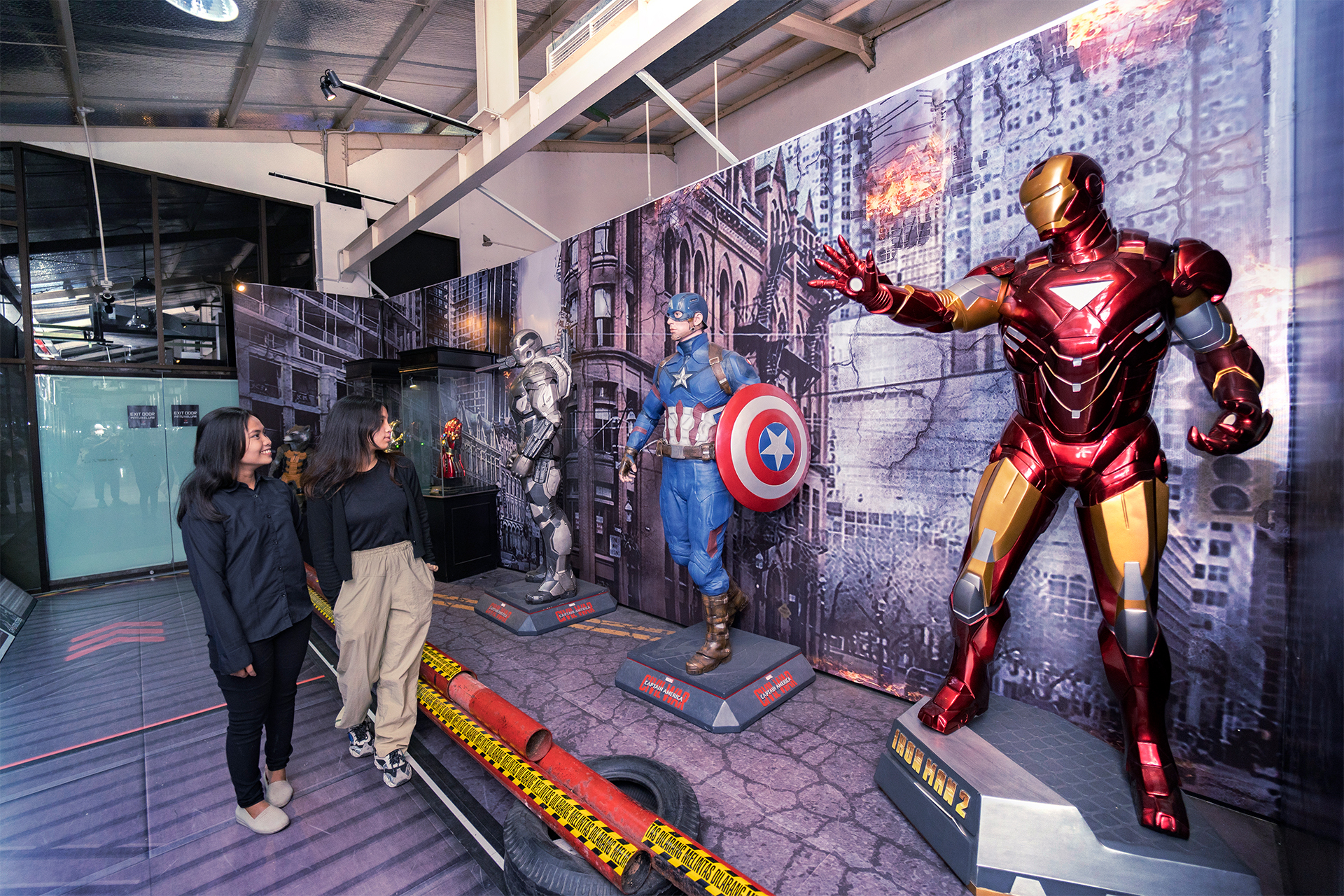 Blockbuster Museum Surabaya DFfyC5ds-backdrop