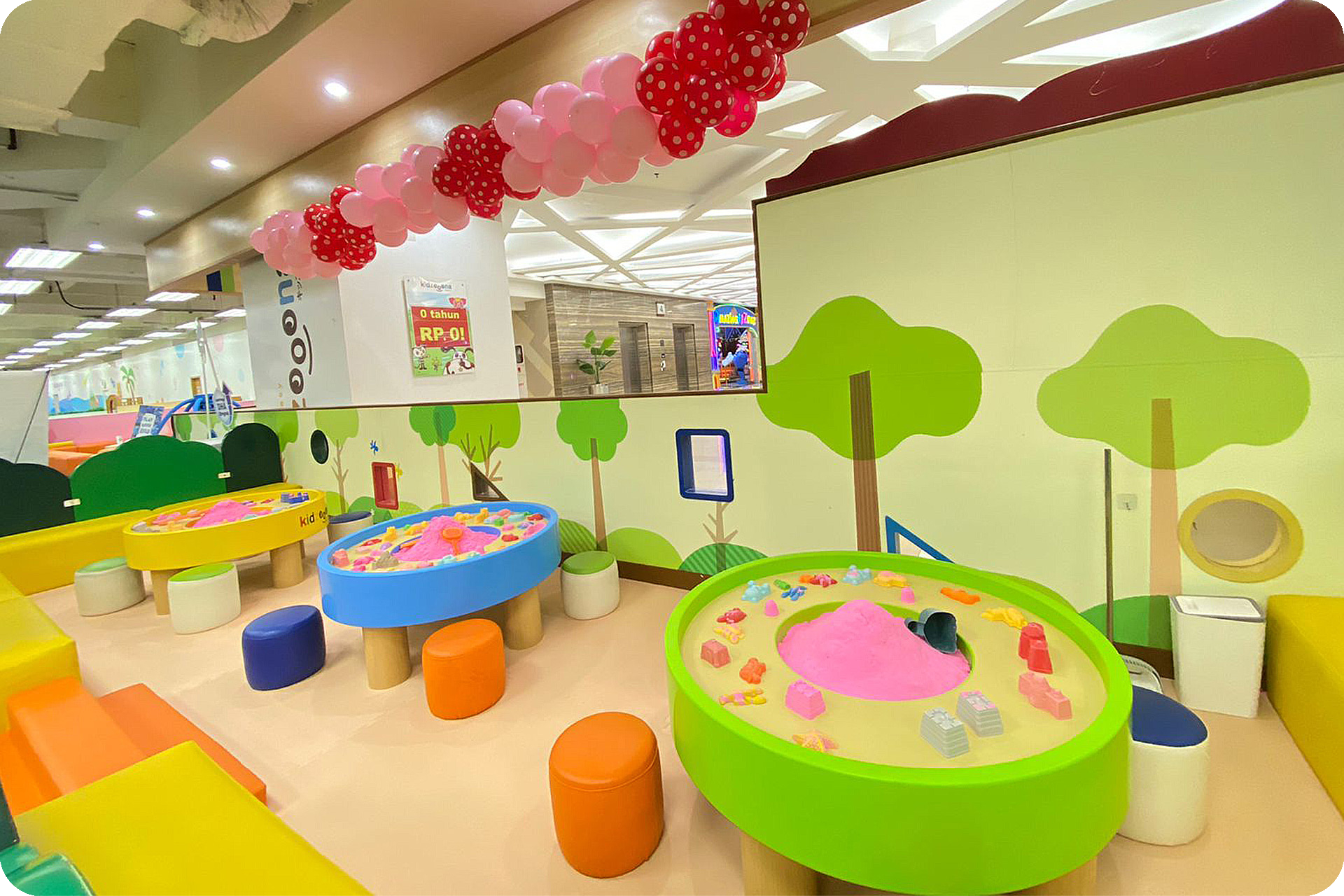 https://s-light.tiket.photos/t/01E25EBZS3W0FY9GTG6C42E1SE/rsfit19201280gsm/events/2024/10/21/0c1a66ea-5abd-4352-a9f1-72be1b81a092-1729484995207-c358d8ff7fda038c20c6776786da26ec.png