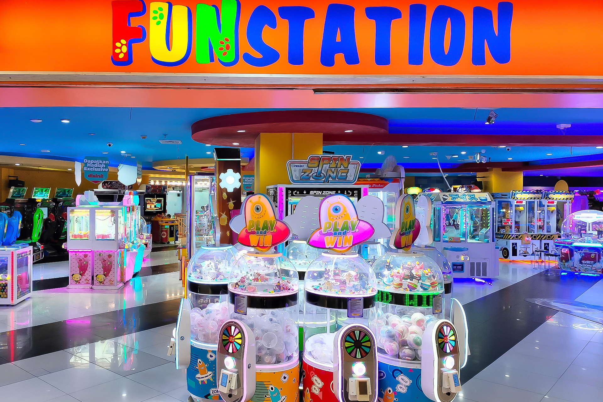 Funstation Basko Grand Mall Padang 2FDkCEmU