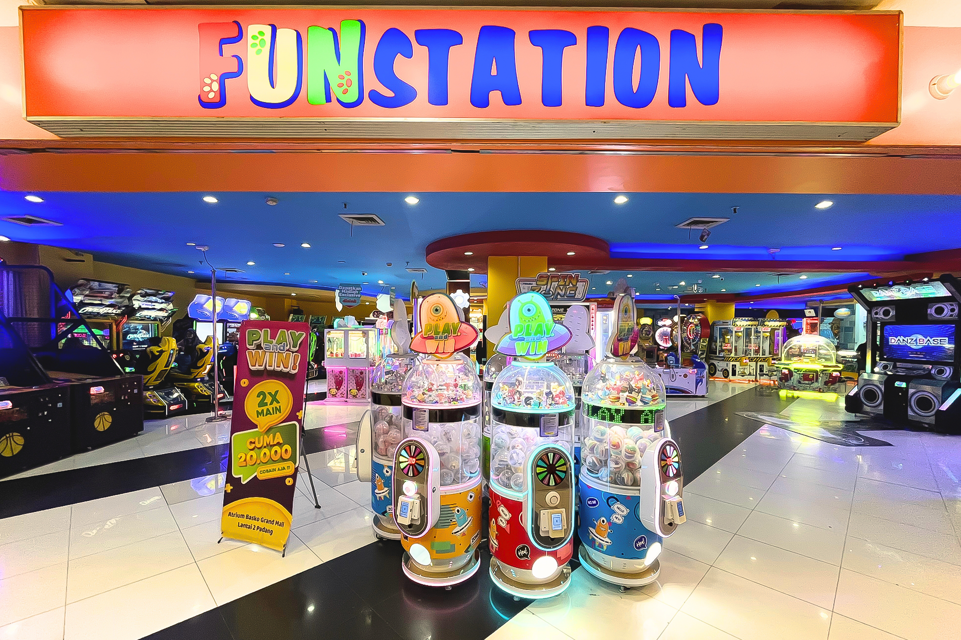 Funstation Basko Grand Mall Padang ayqCh8AD-backdrop