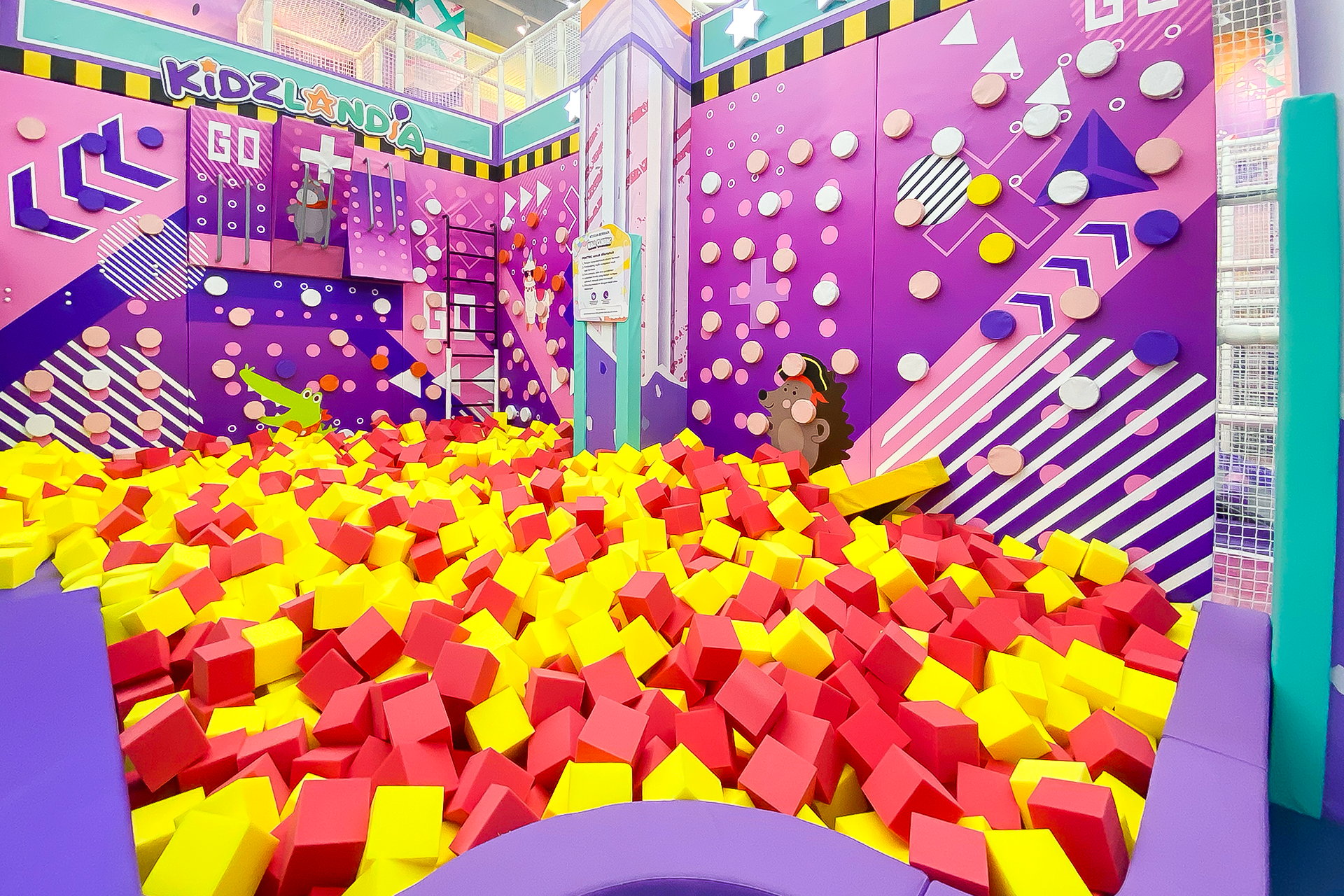 Kidzlandia The Manhattan Times Square 8KOZKHJK