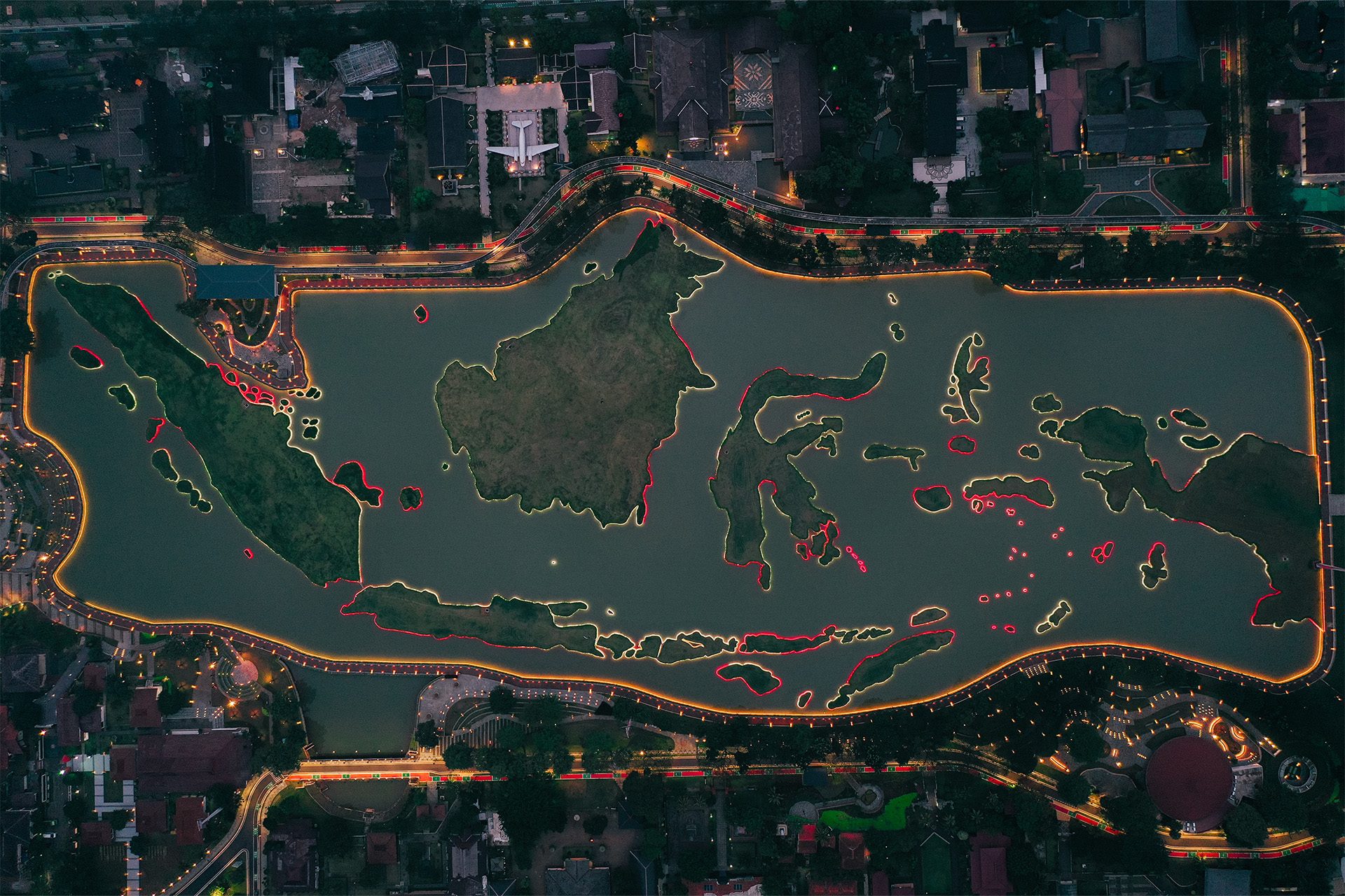 Taman Mini Indonesia Indah 3LvYsJ2D