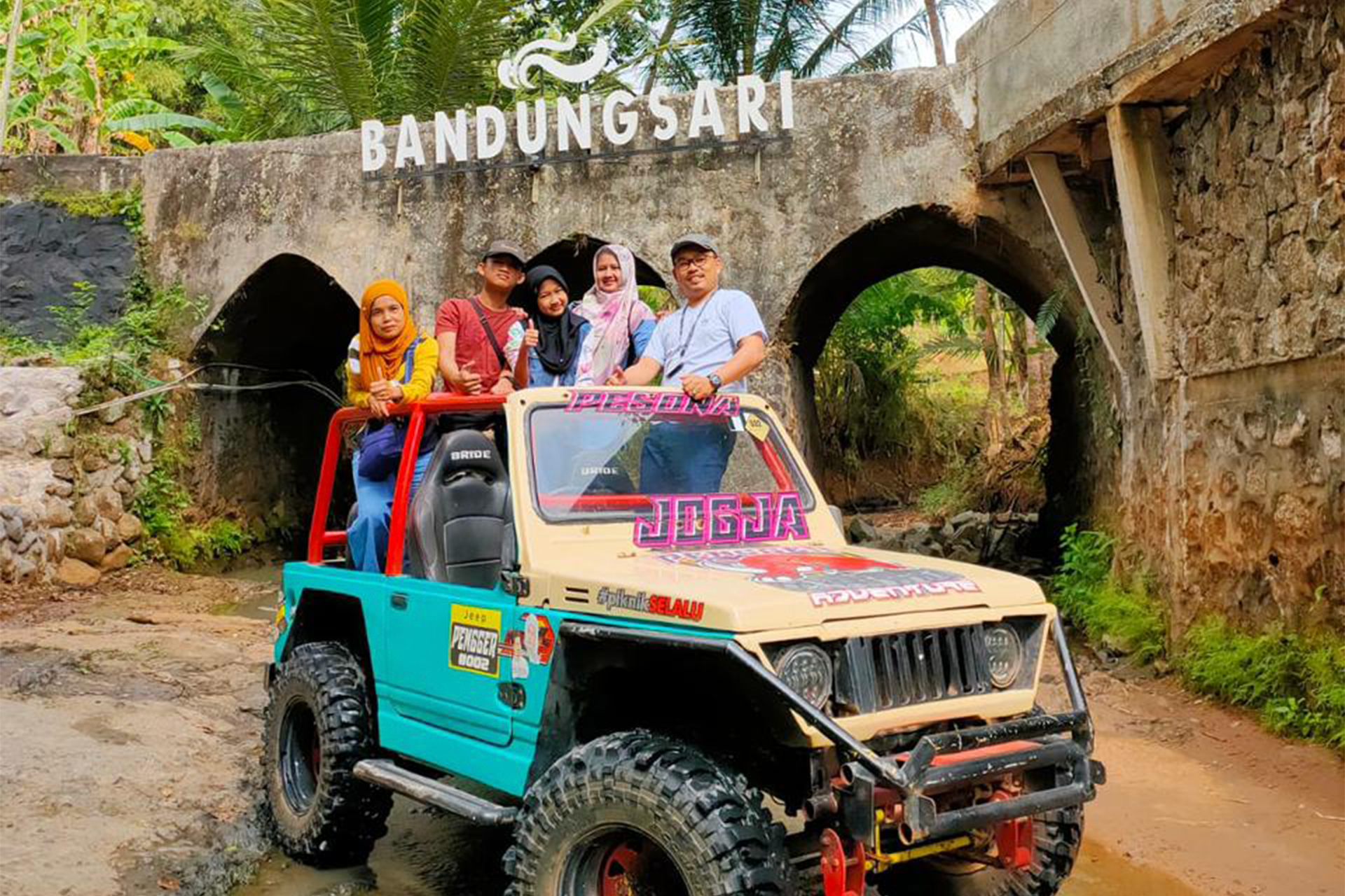 Tiket Sewa Jeep Hutan Pinus Pengger Jogja by Arowisata Harga Promo ...