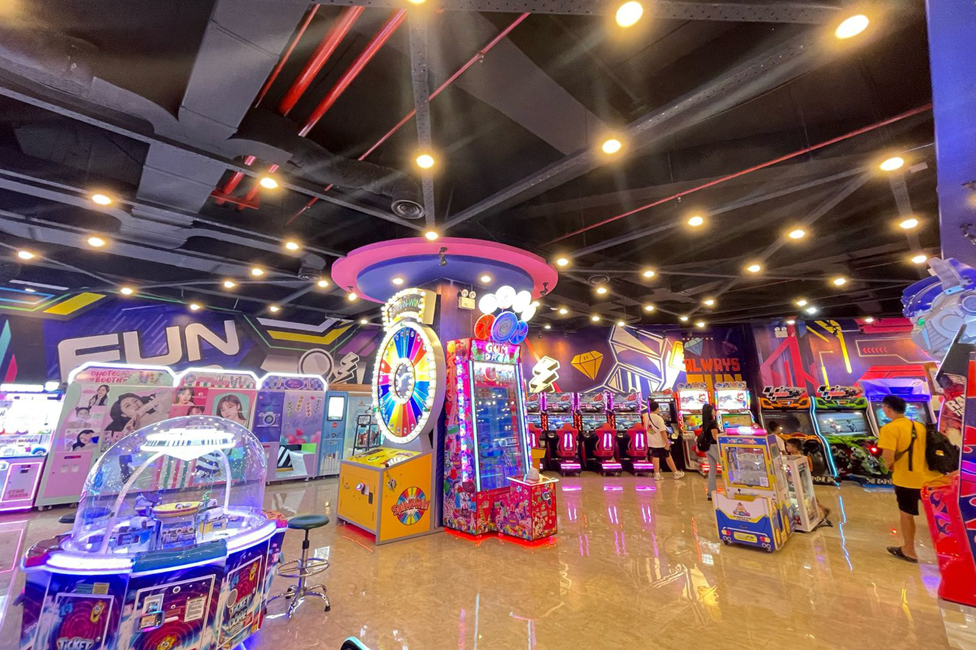 Funworld Mall Grand Batam eUSOmiBr