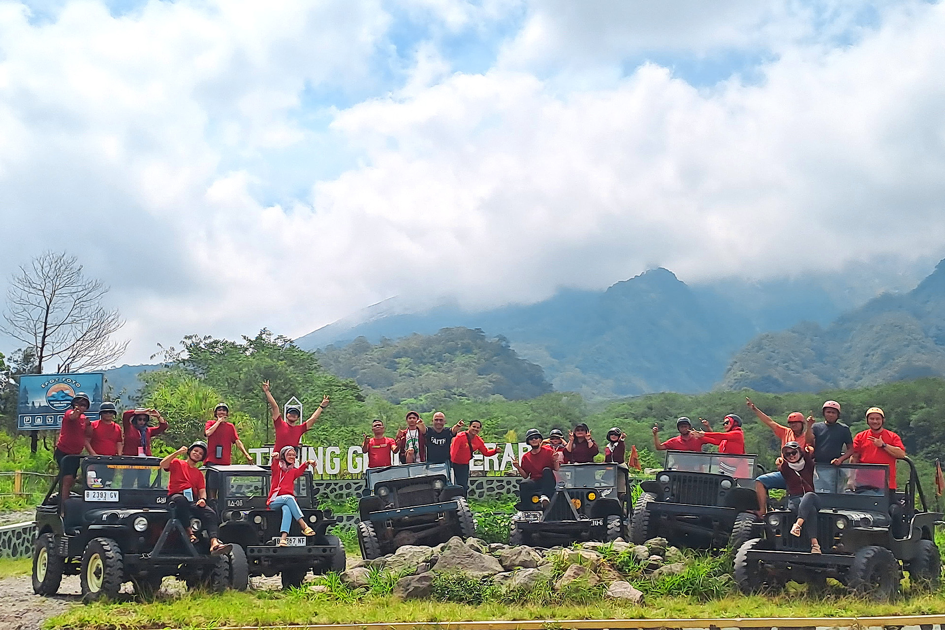 Get Ticket Jeep Merapi Lava Tour by MGM Adventure Promo Prices - tiket.com