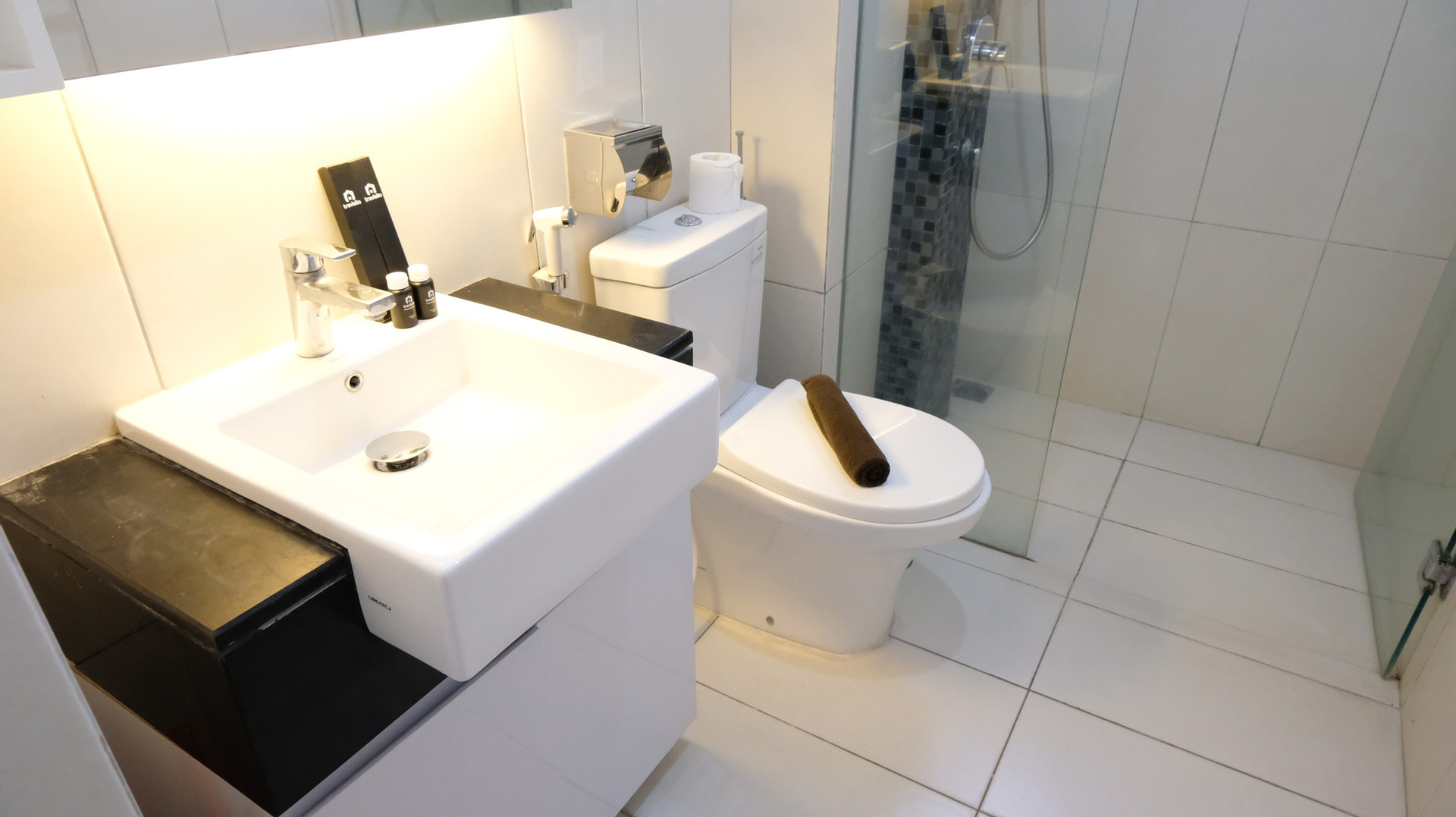 Bathroom 4