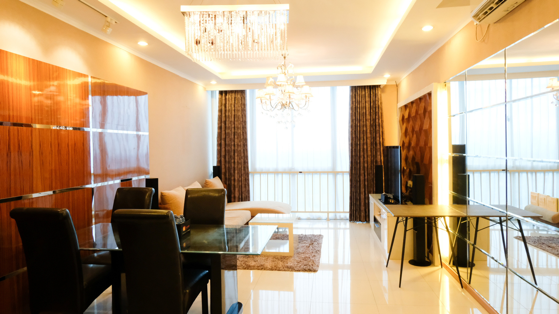 Kamar dengan Ranjang Queen