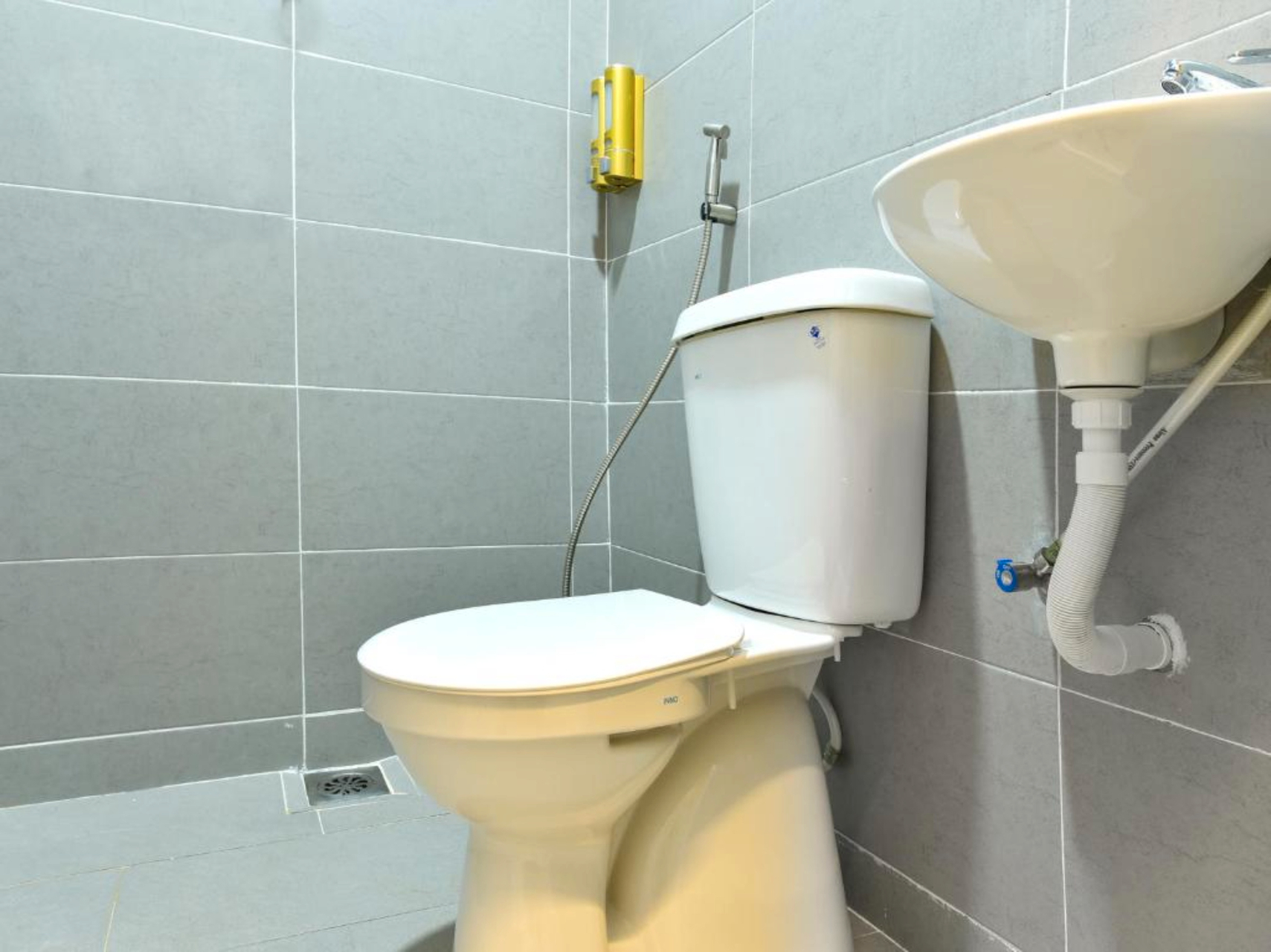 Bathroom 4