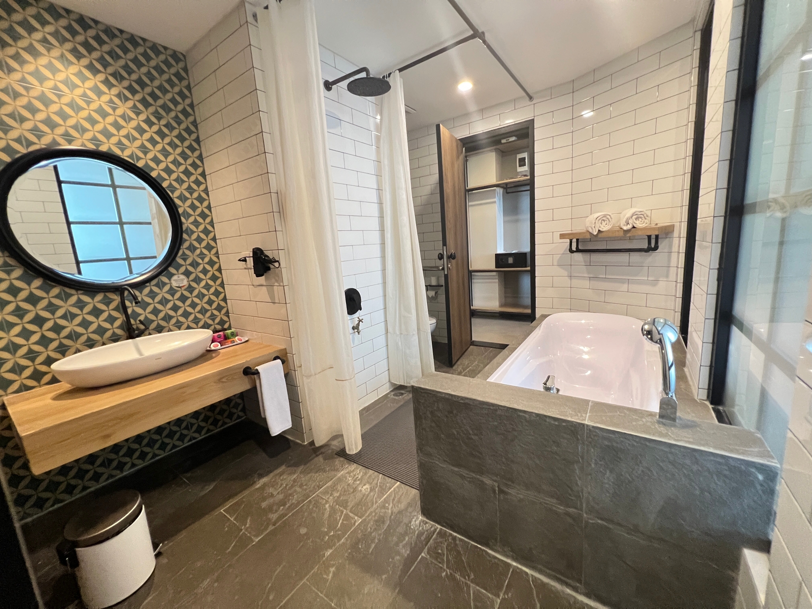 Bathroom 3