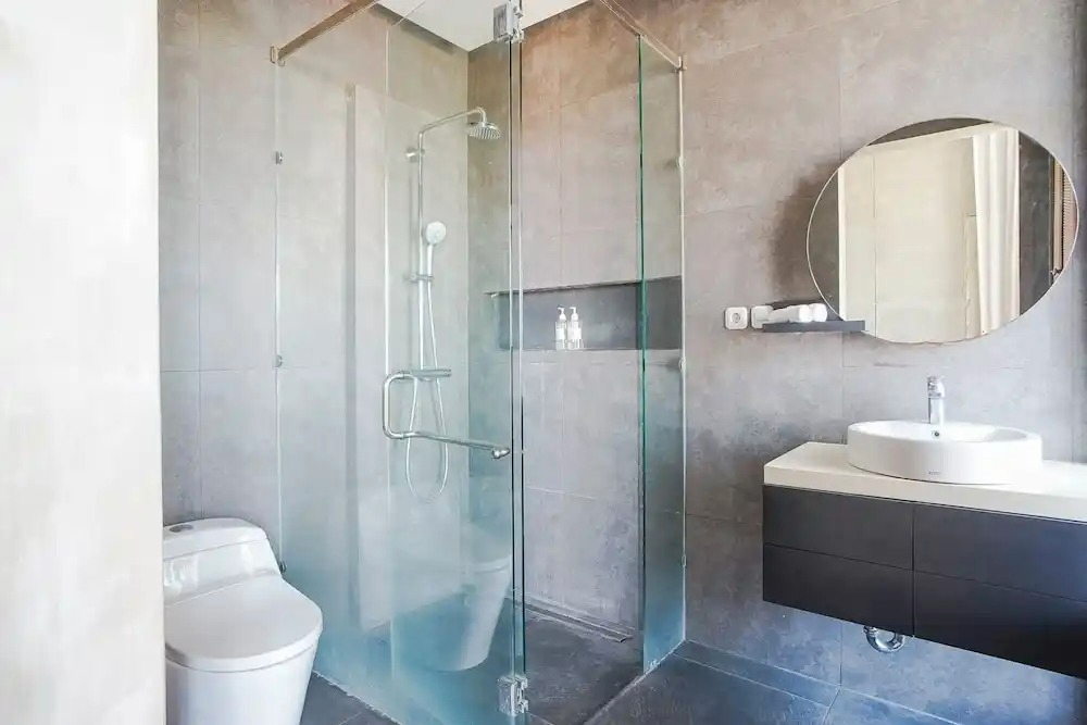 Bathroom 3
