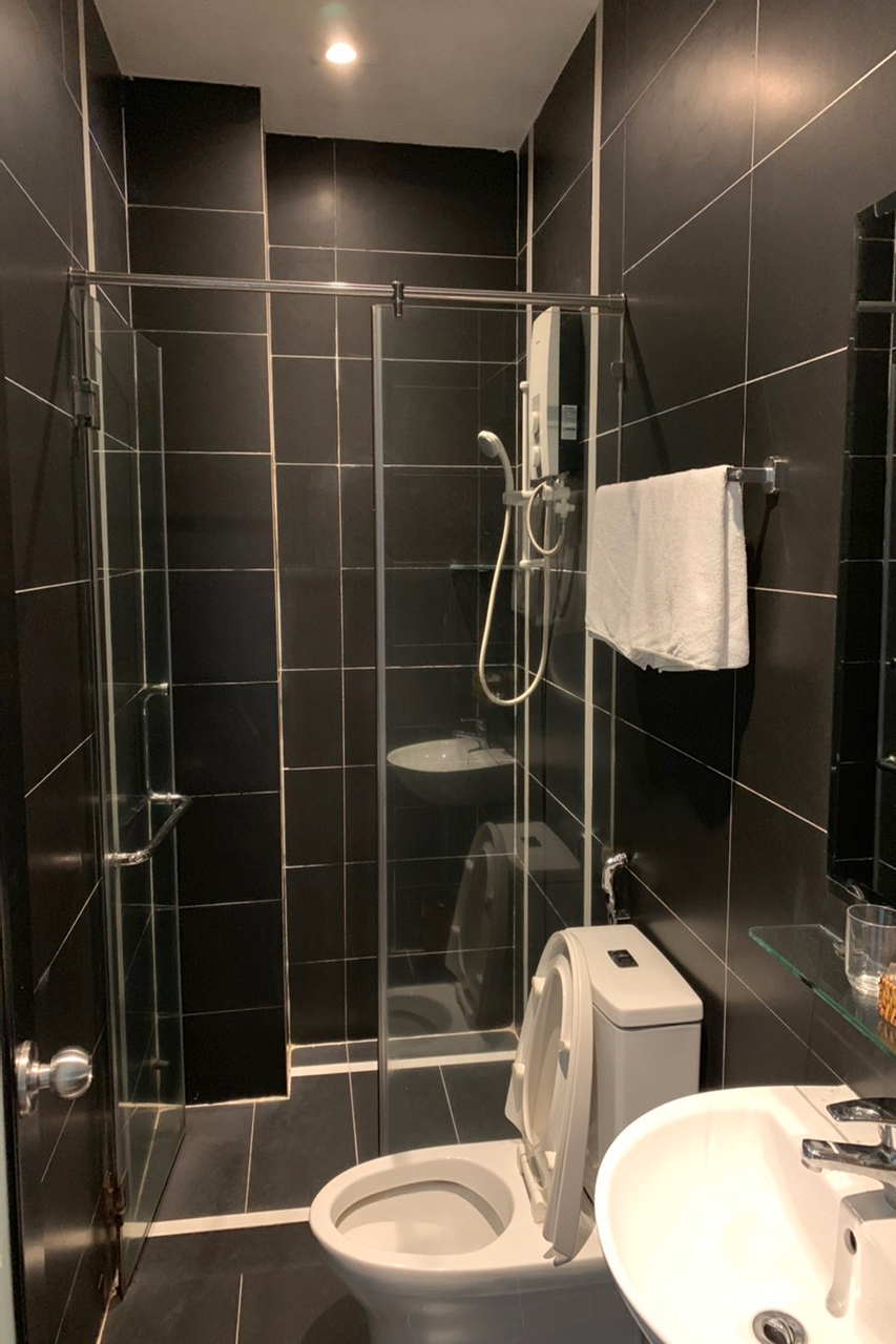 Bathroom 6