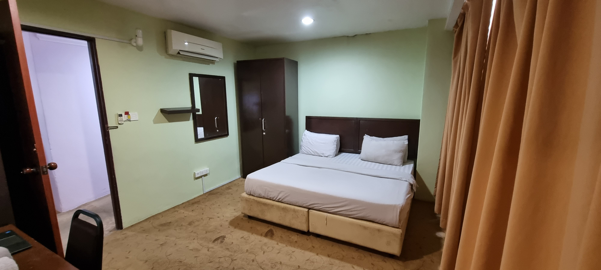 King Deluxe Room